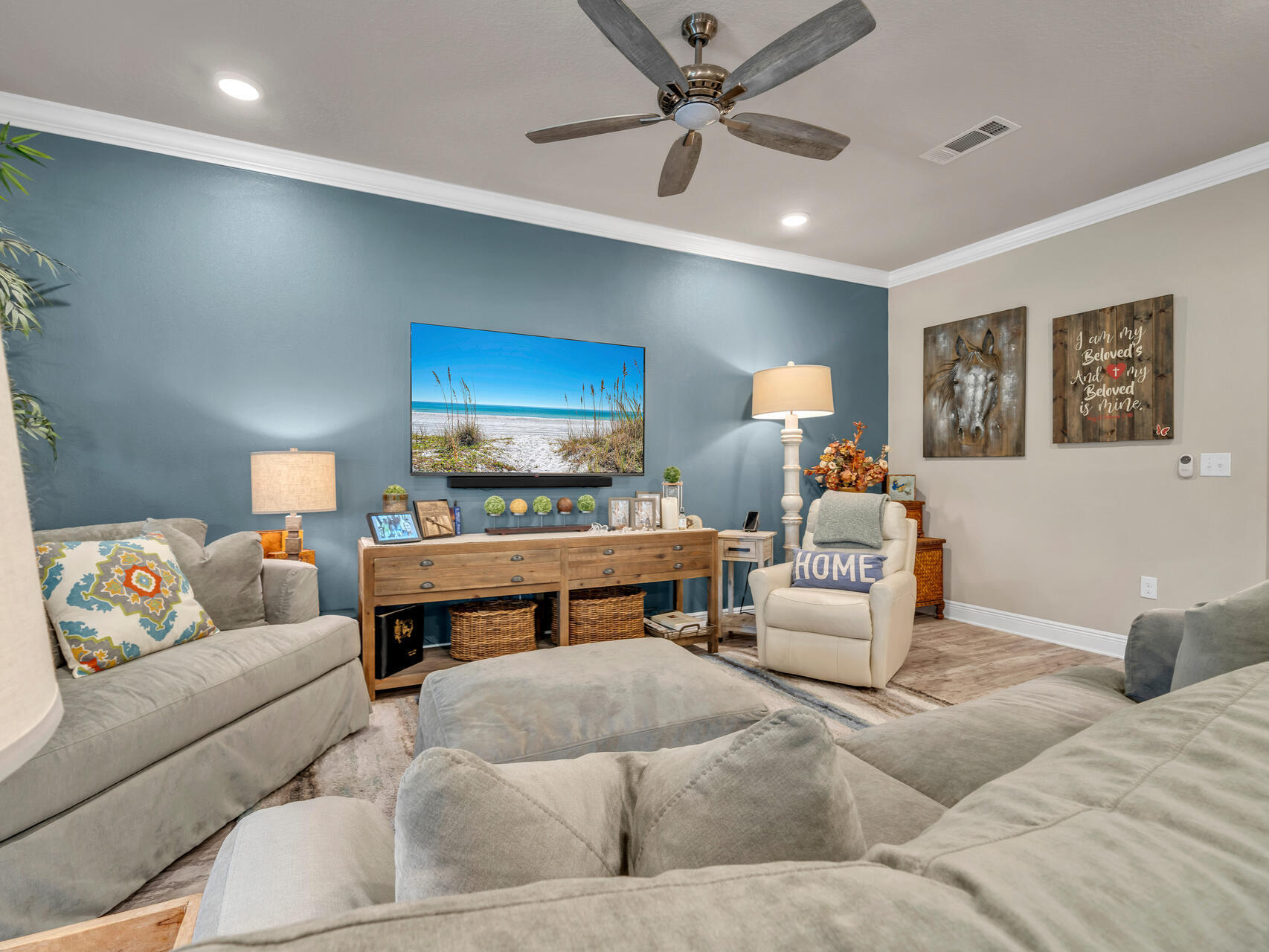 STONEGATE - Residential