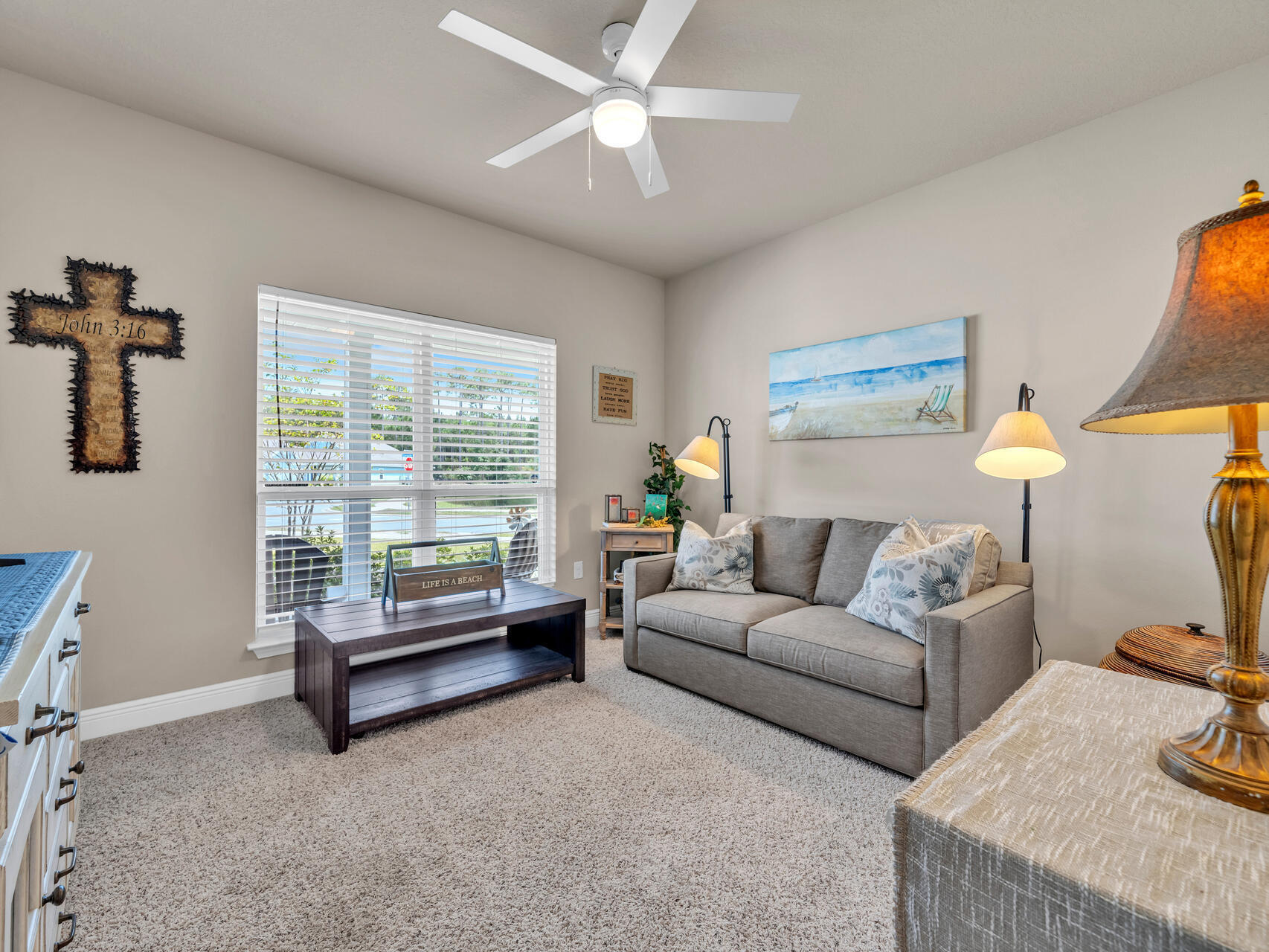 STONEGATE - Residential