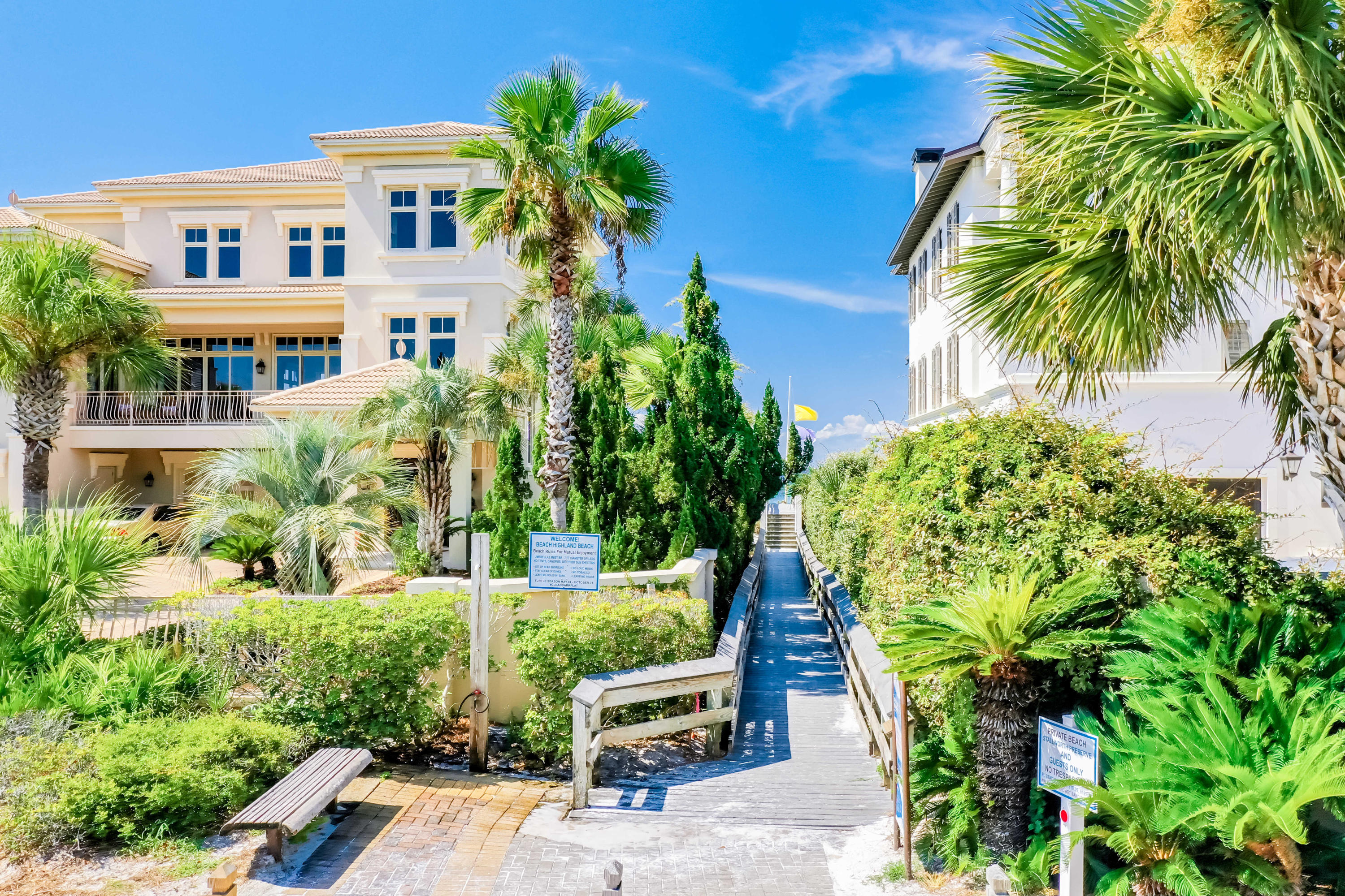 BEACH HIGHLAND - Residential