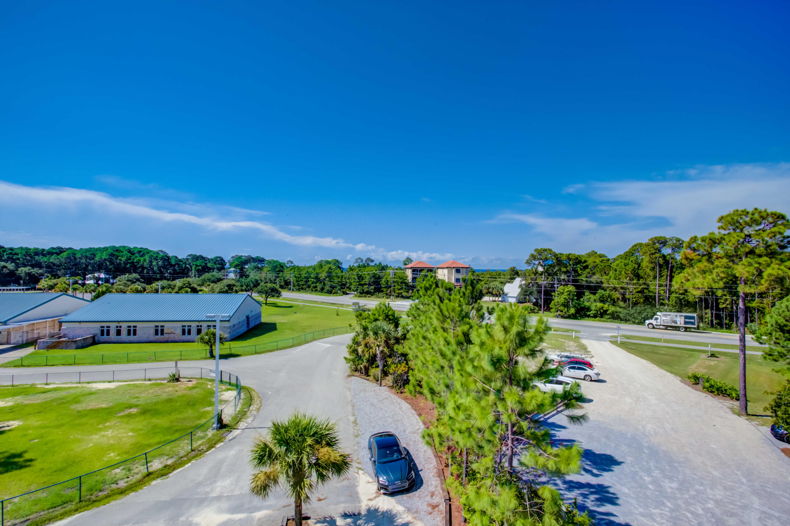 BEACH HIGHLAND - Residential