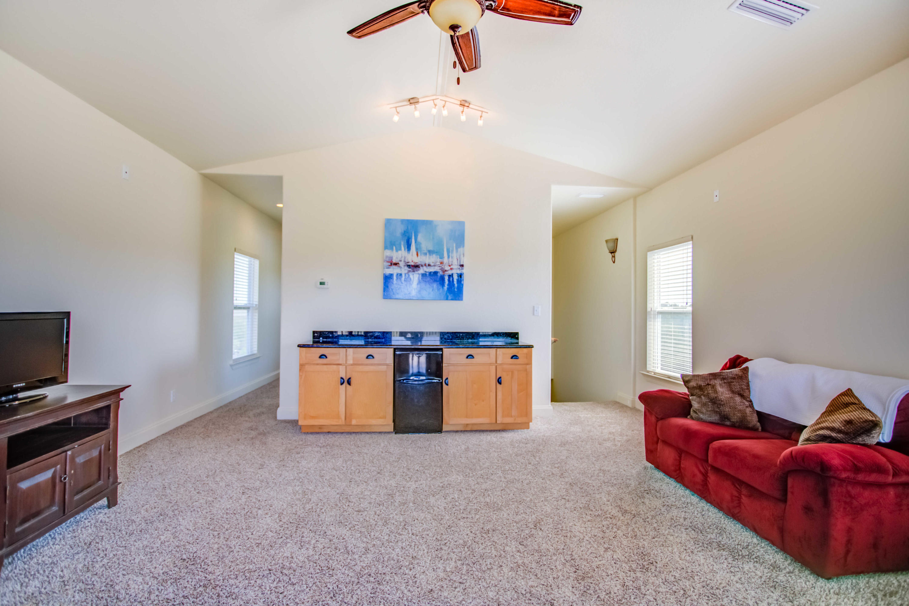 BEACH HIGHLAND - Residential