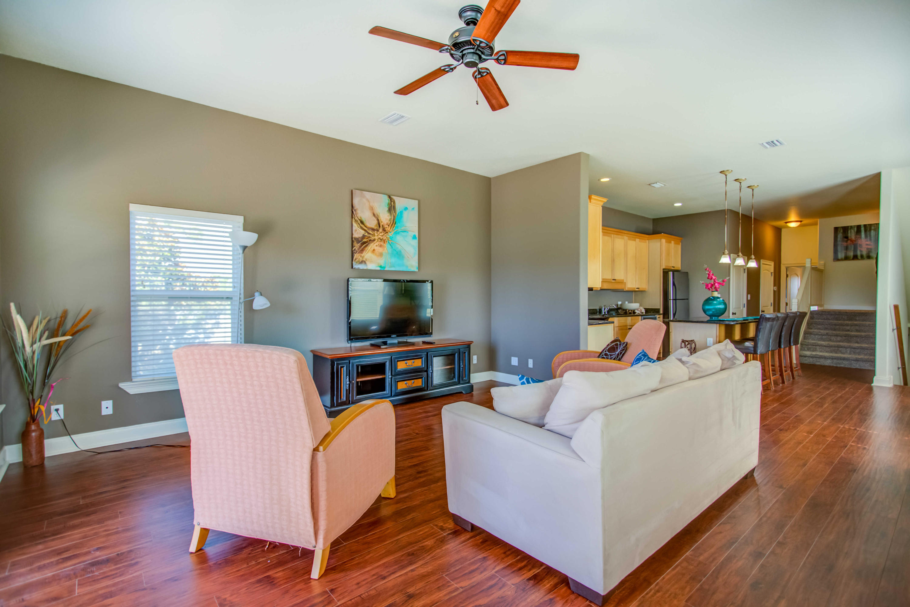 BEACH HIGHLAND - Residential