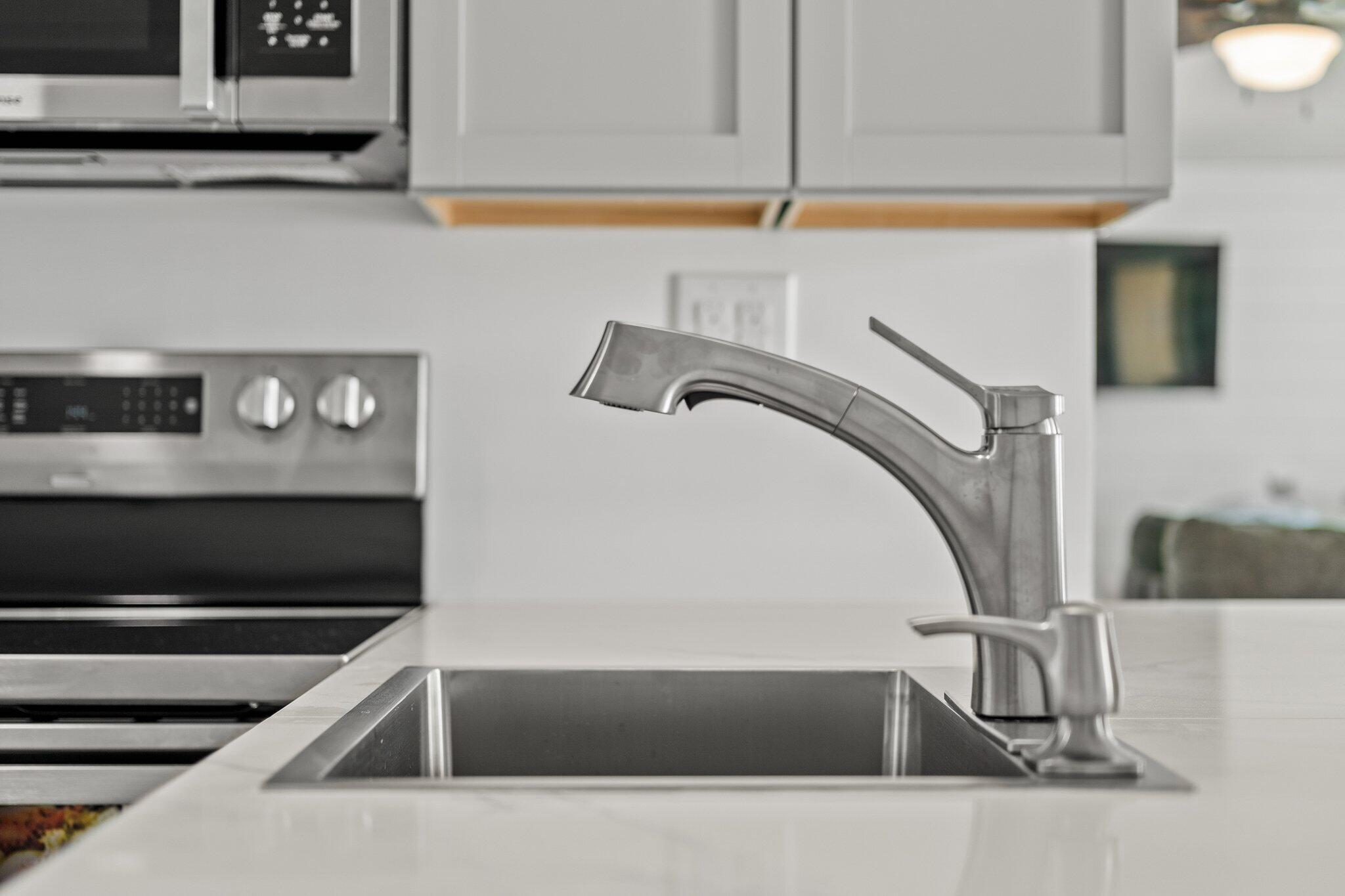 SUNBIRD CONDO - Residential