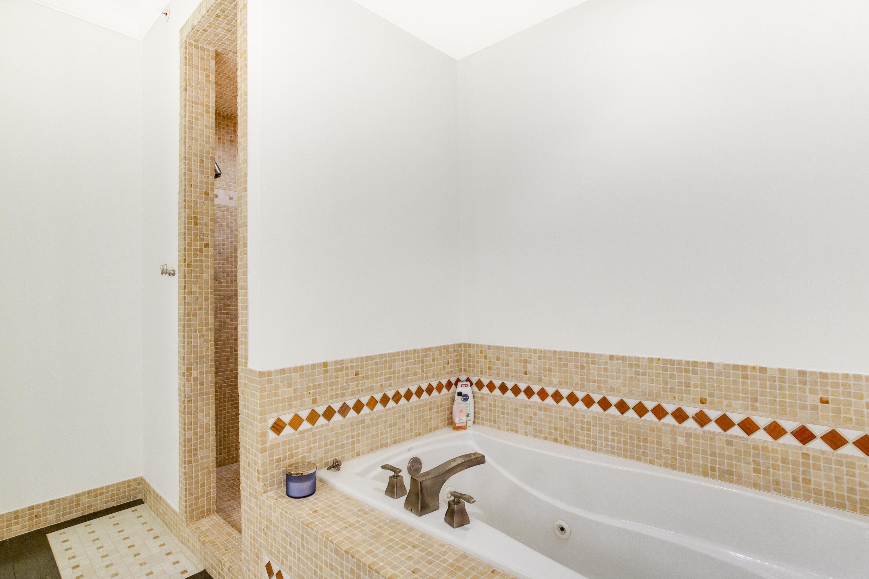 SOUTHWINDS II AT SANDESTIN - Residential