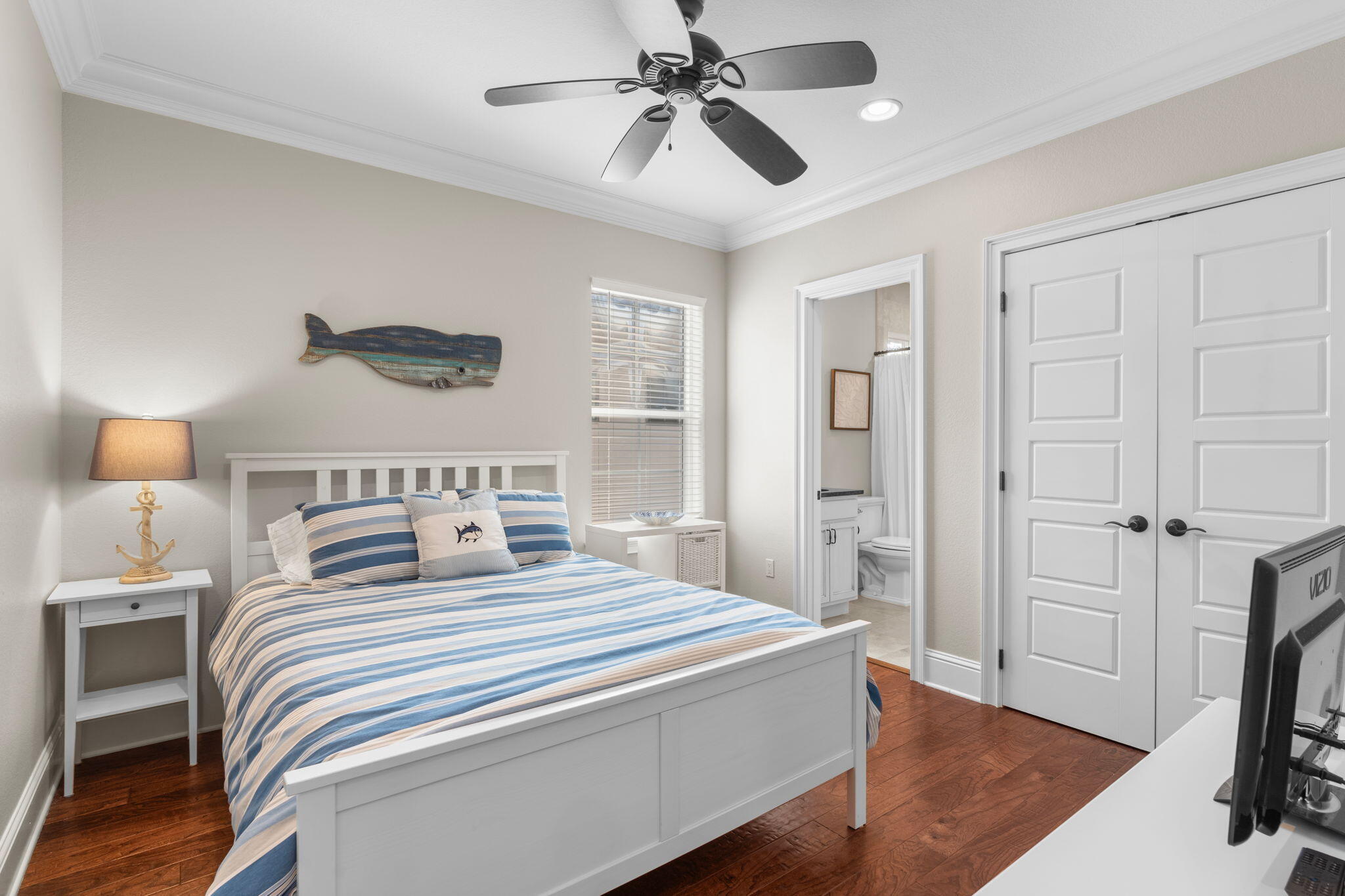 VILLA LAGO - Residential