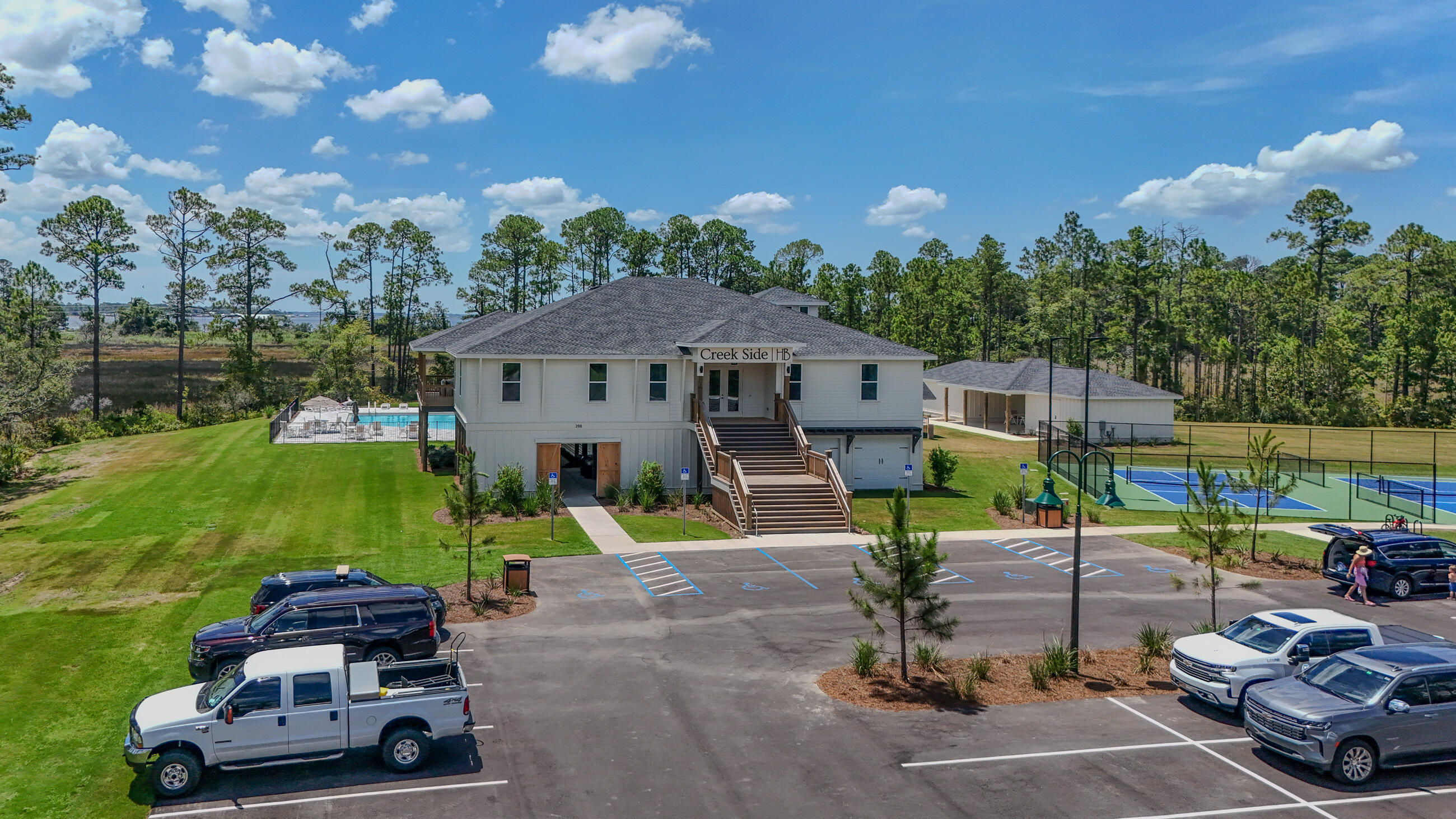 HAMMOCK BAY - Residential