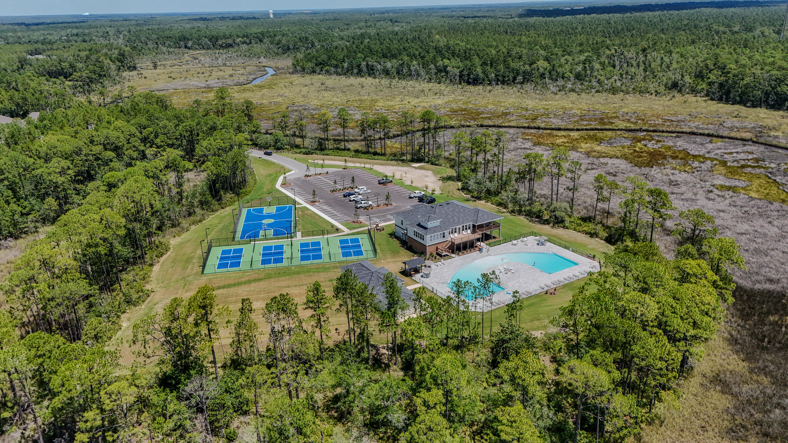 HAMMOCK BAY - Residential