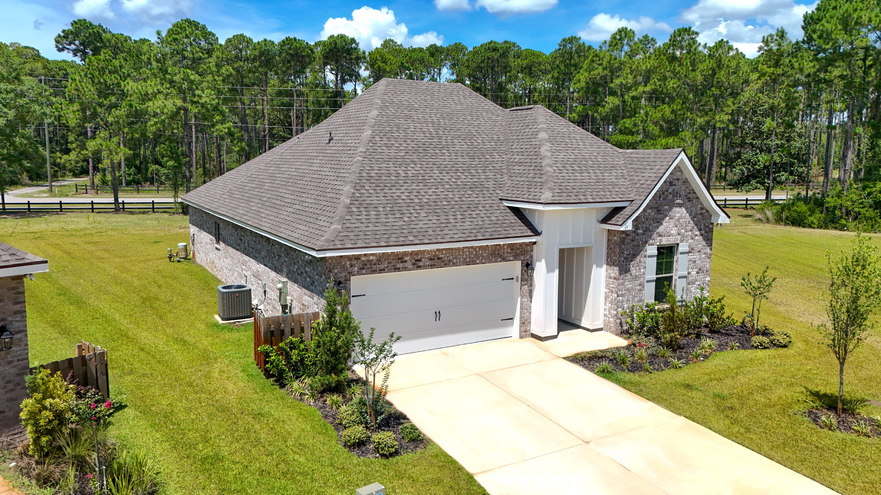 HAMMOCK BAY - Residential