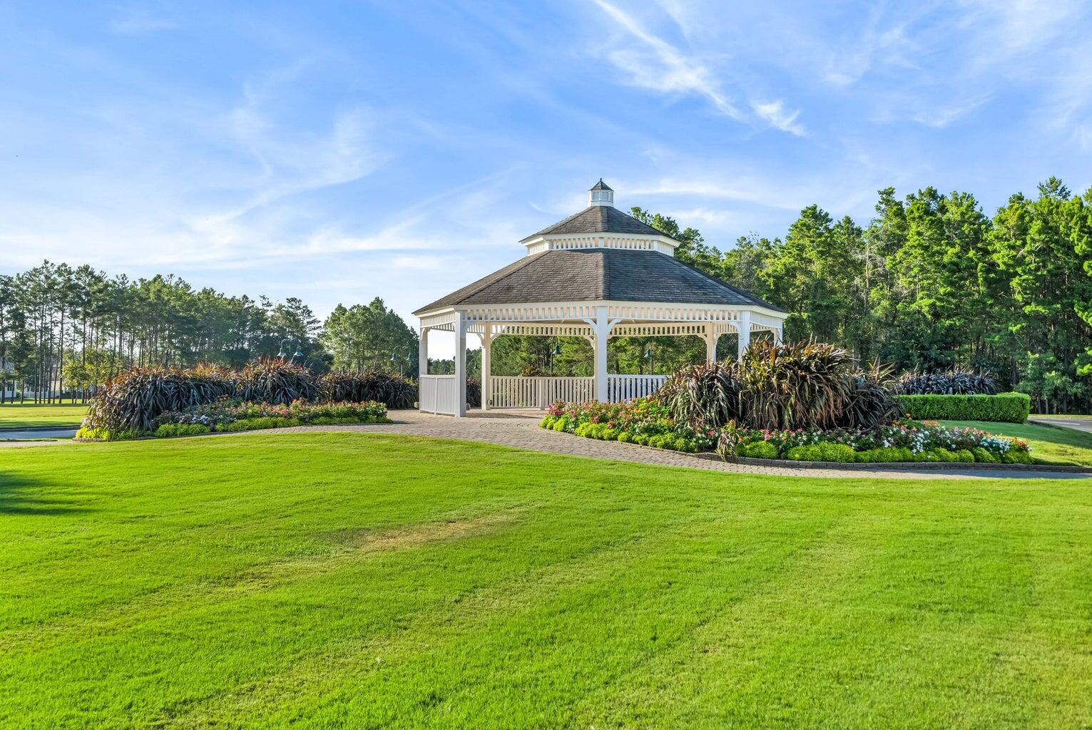 HAMMOCK BAY - Residential