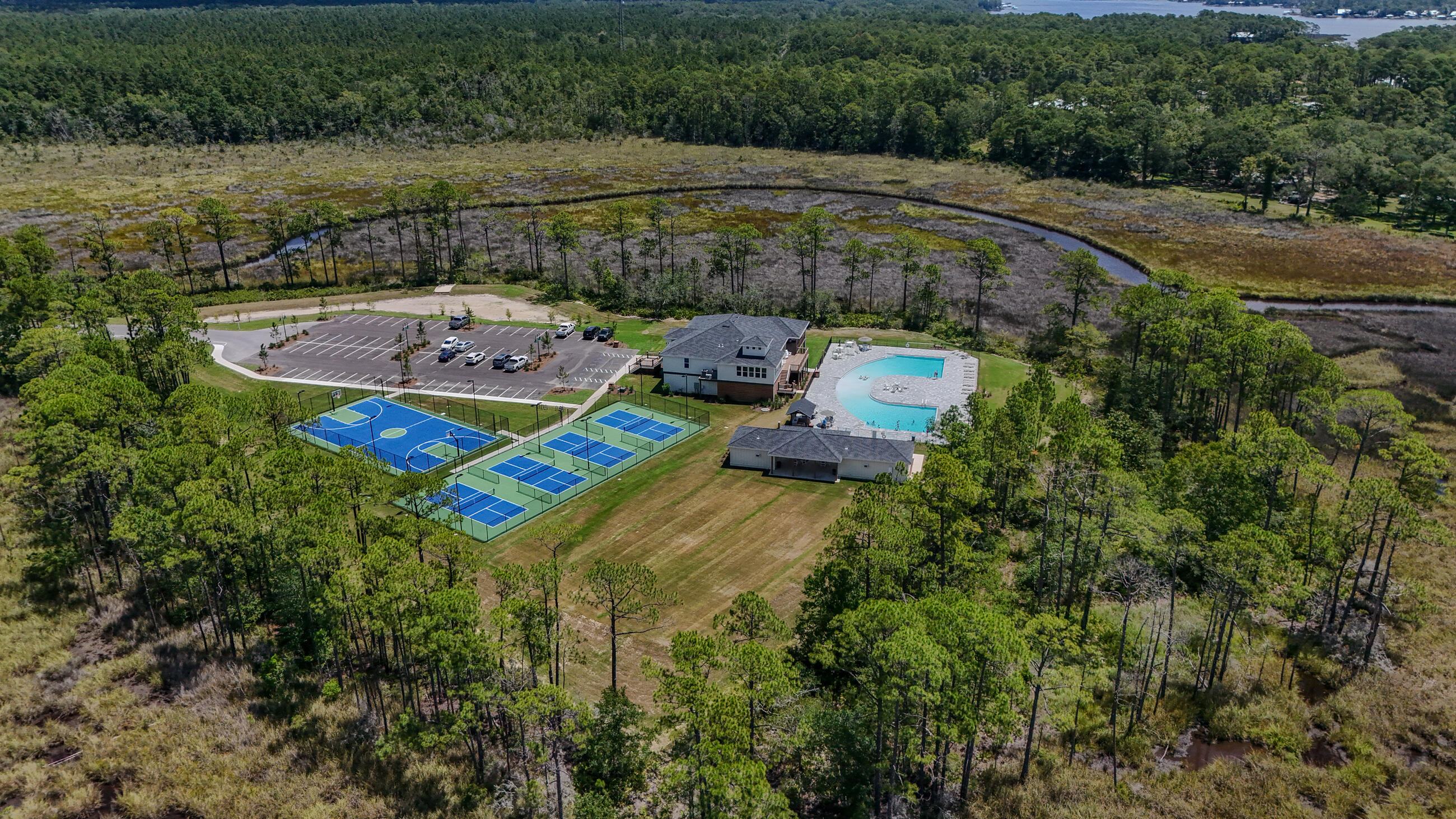 HAMMOCK BAY - Residential