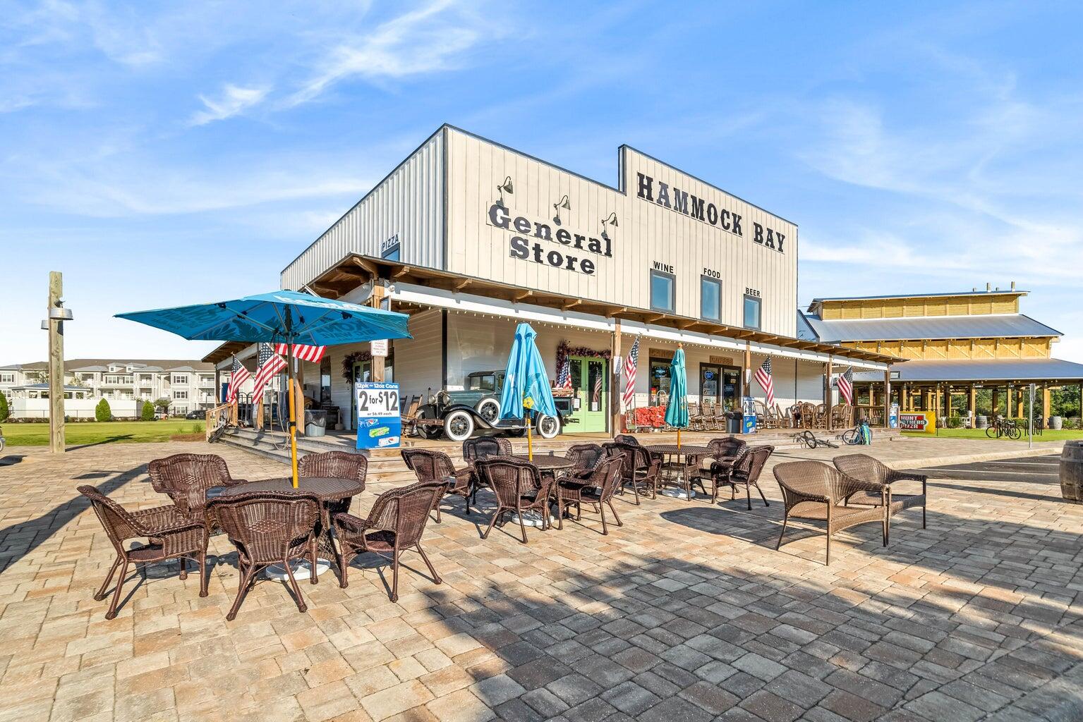HAMMOCK BAY - Residential