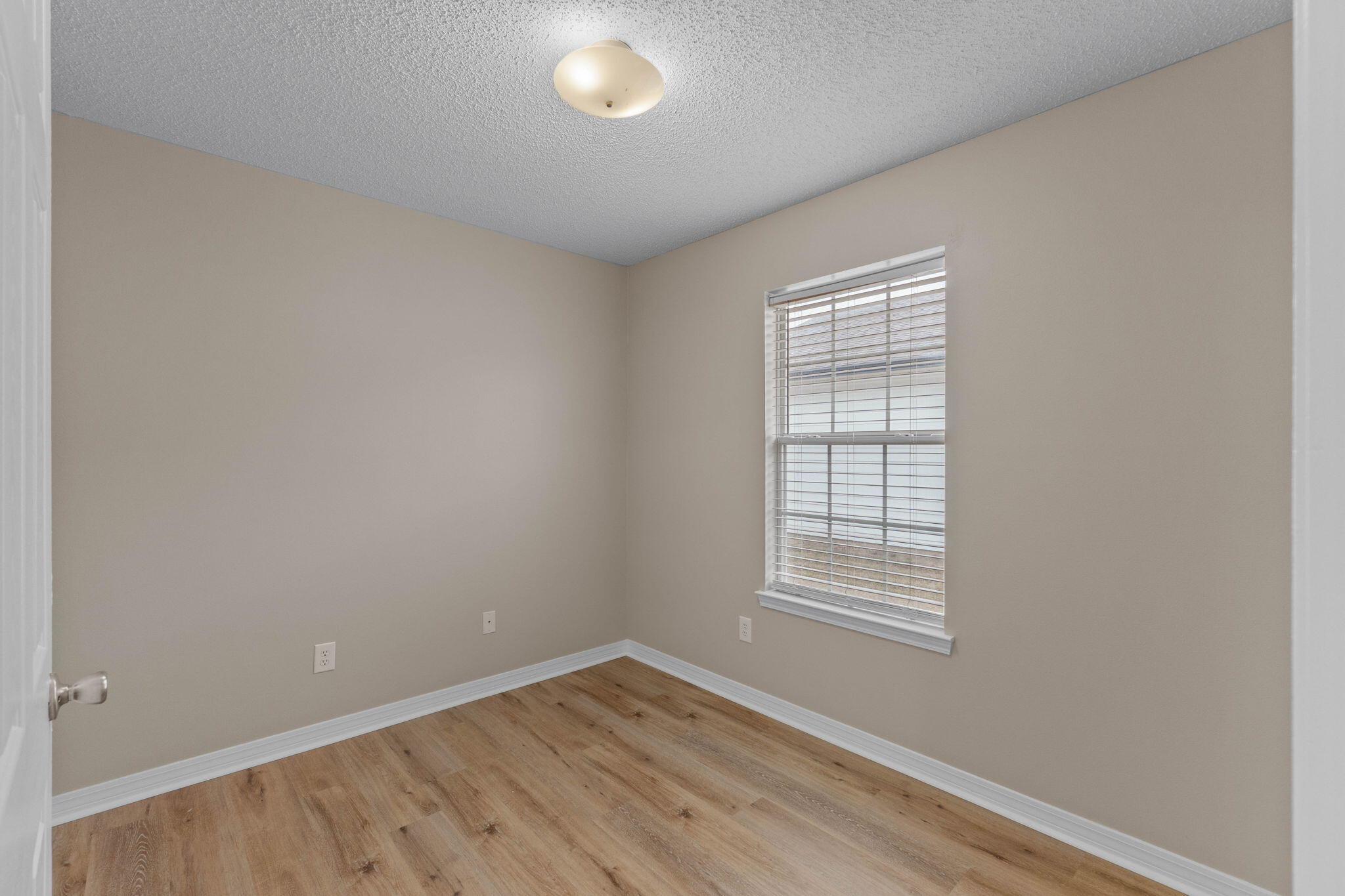 NAVARRE FIRST ADD - Residential