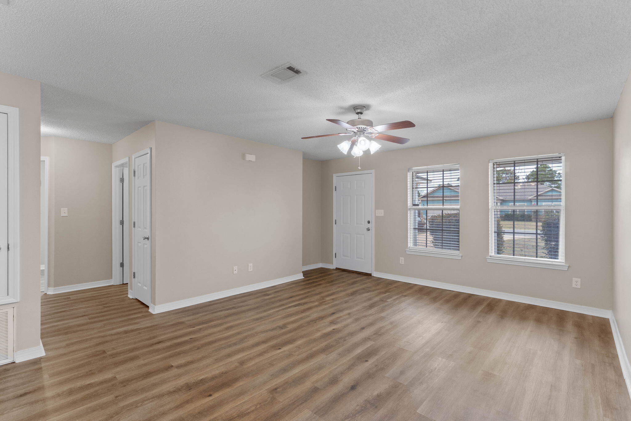 NAVARRE FIRST ADD - Residential