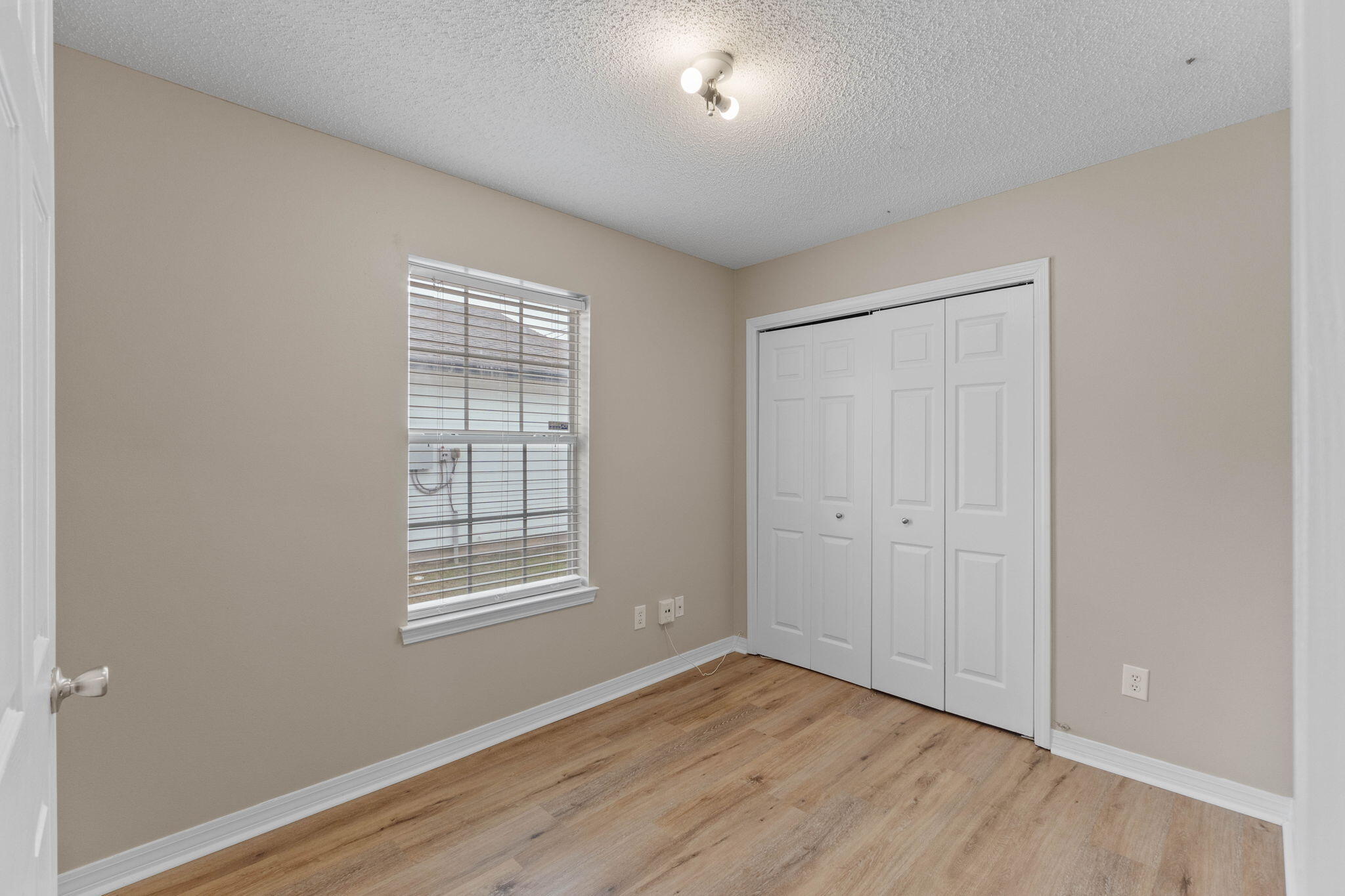 NAVARRE FIRST ADD - Residential