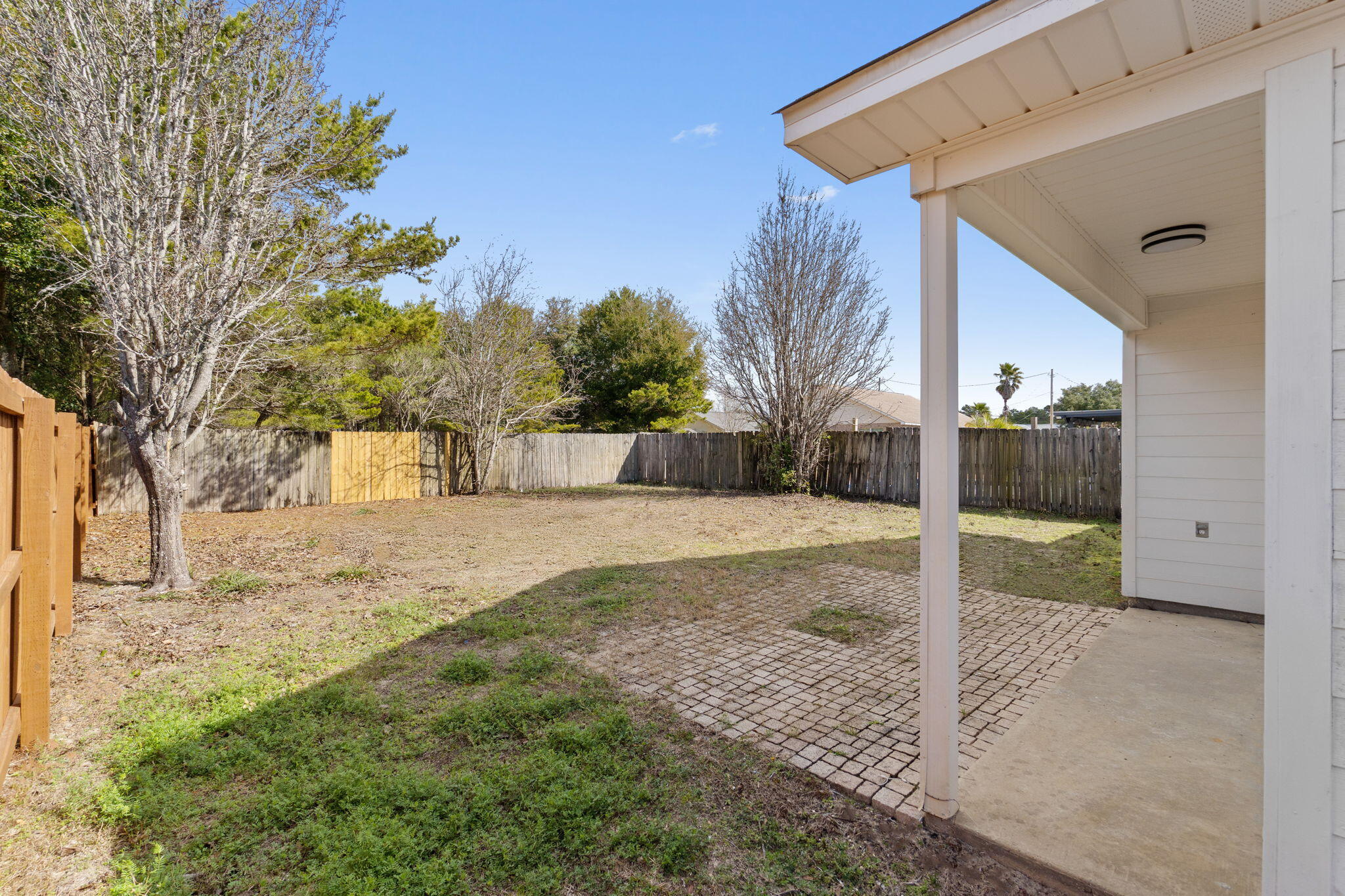 NAVARRE FIRST ADD - Residential