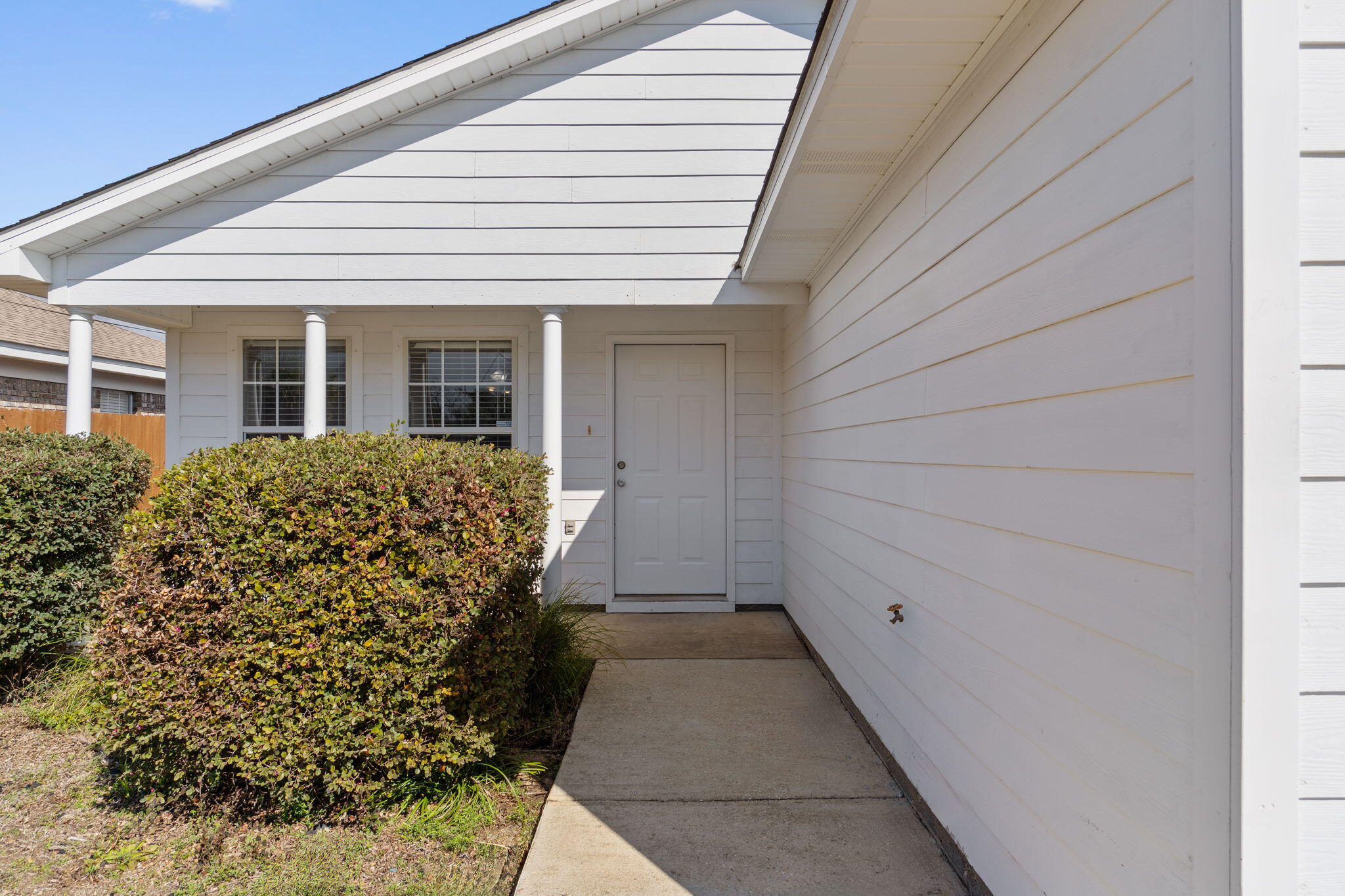 NAVARRE FIRST ADD - Residential