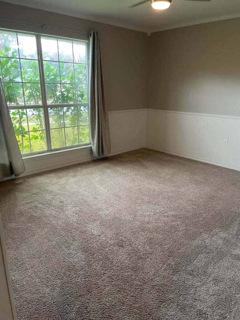 HIDDEN PINES S/D - Residential Lease