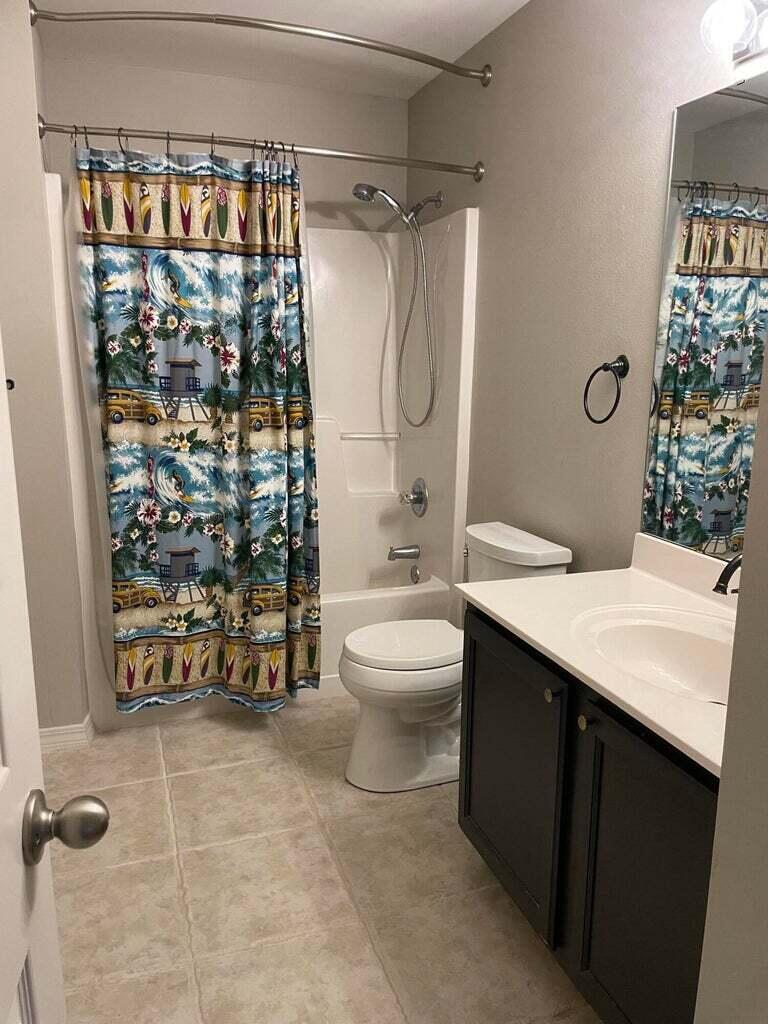 HIDDEN PINES S/D - Residential Lease