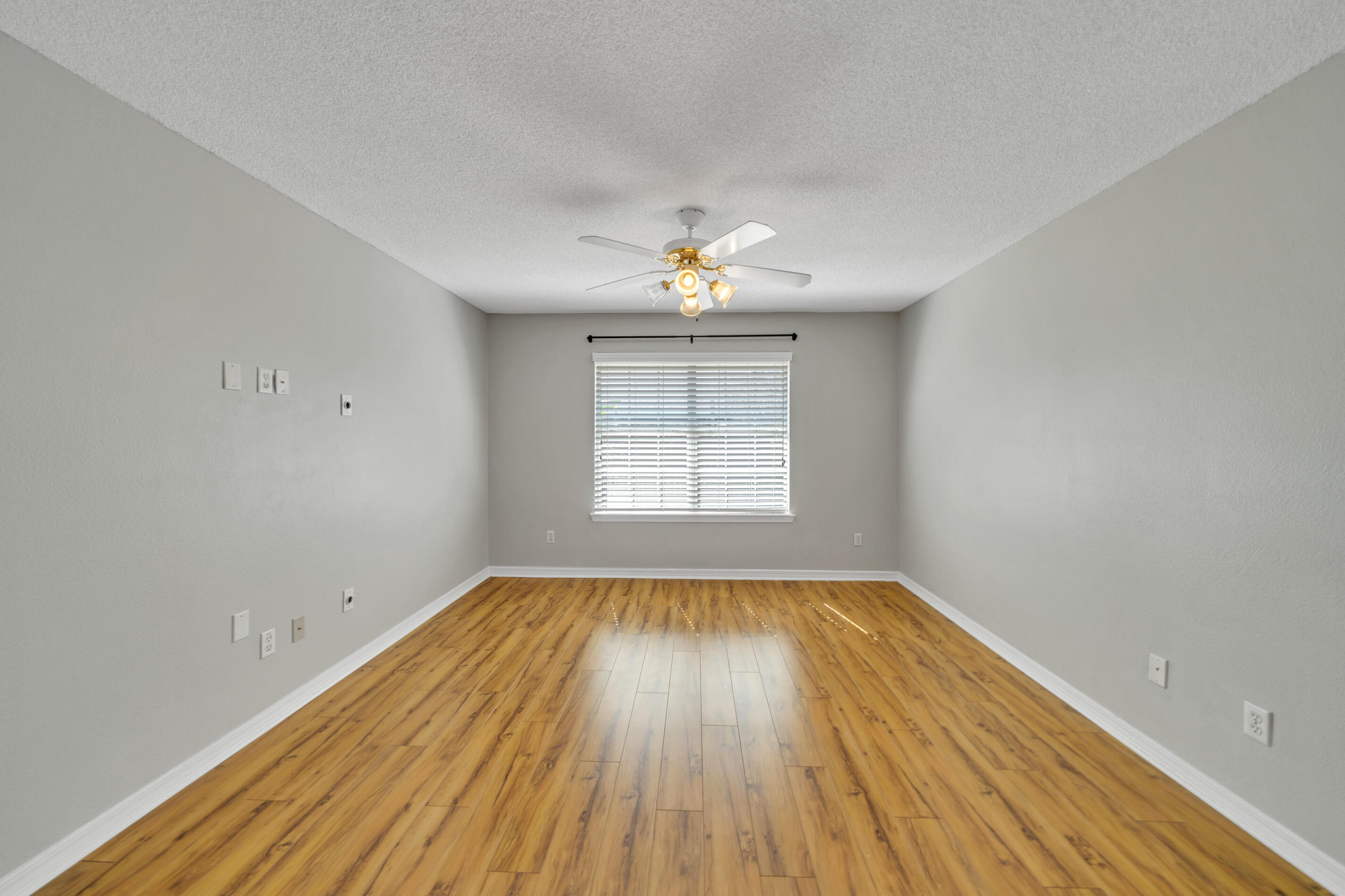 PARKER'S LANDING - Residential