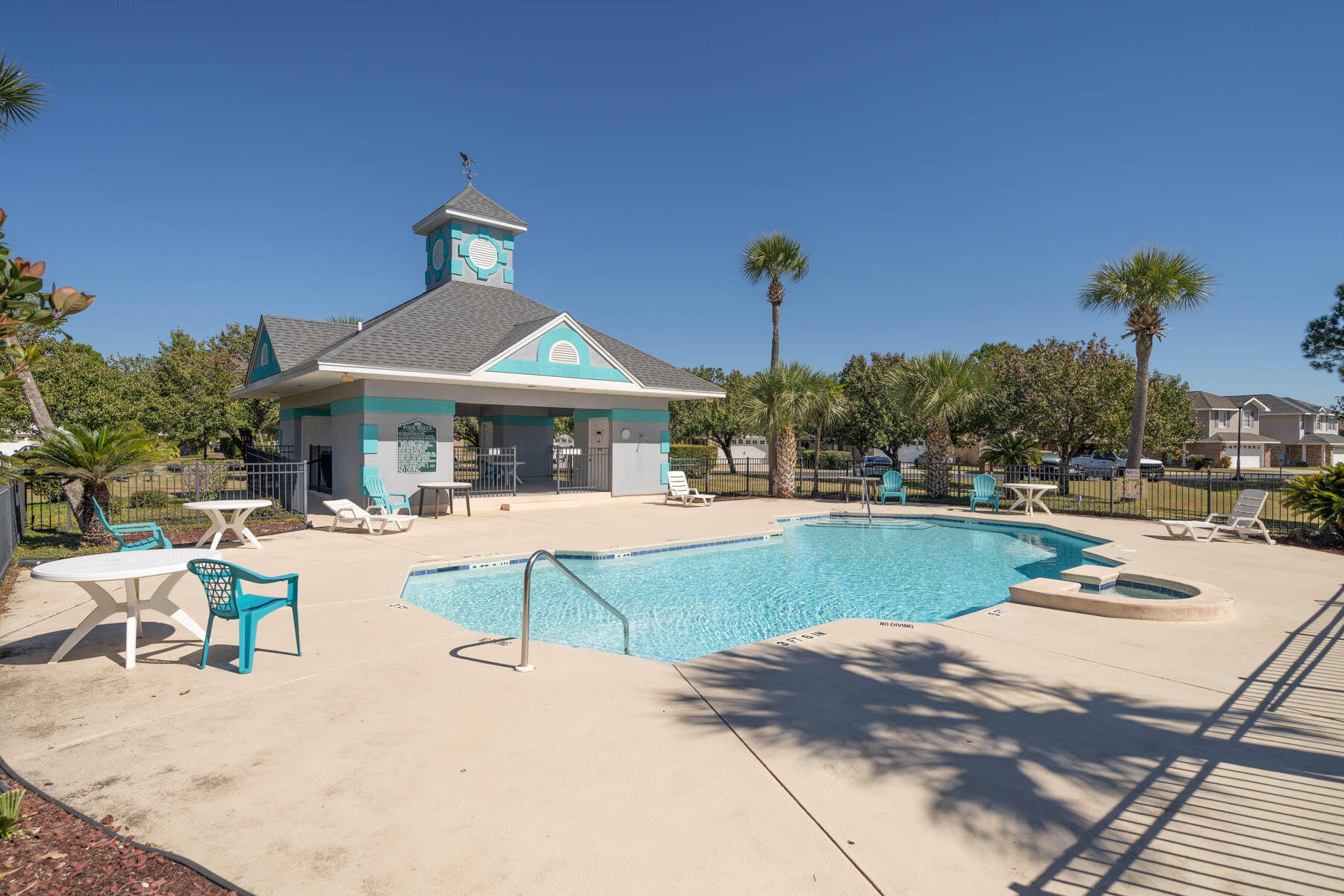 PARKER'S LANDING - Residential