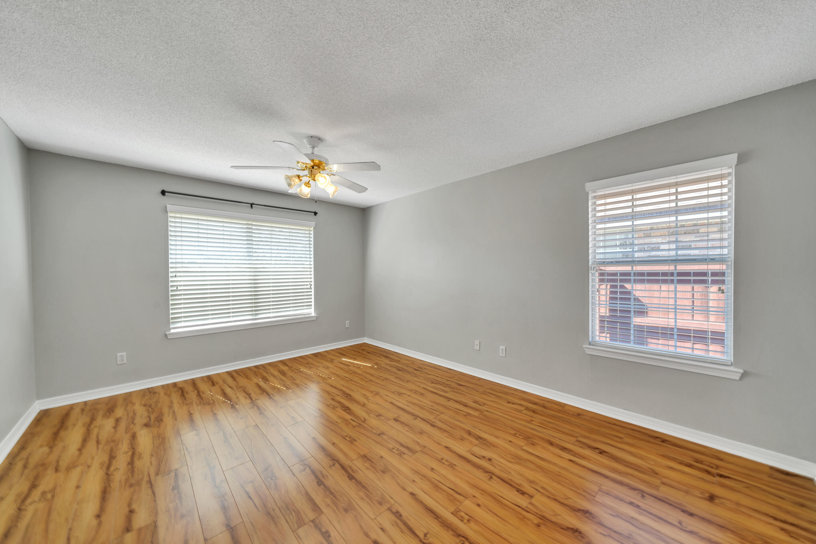 PARKER'S LANDING - Residential