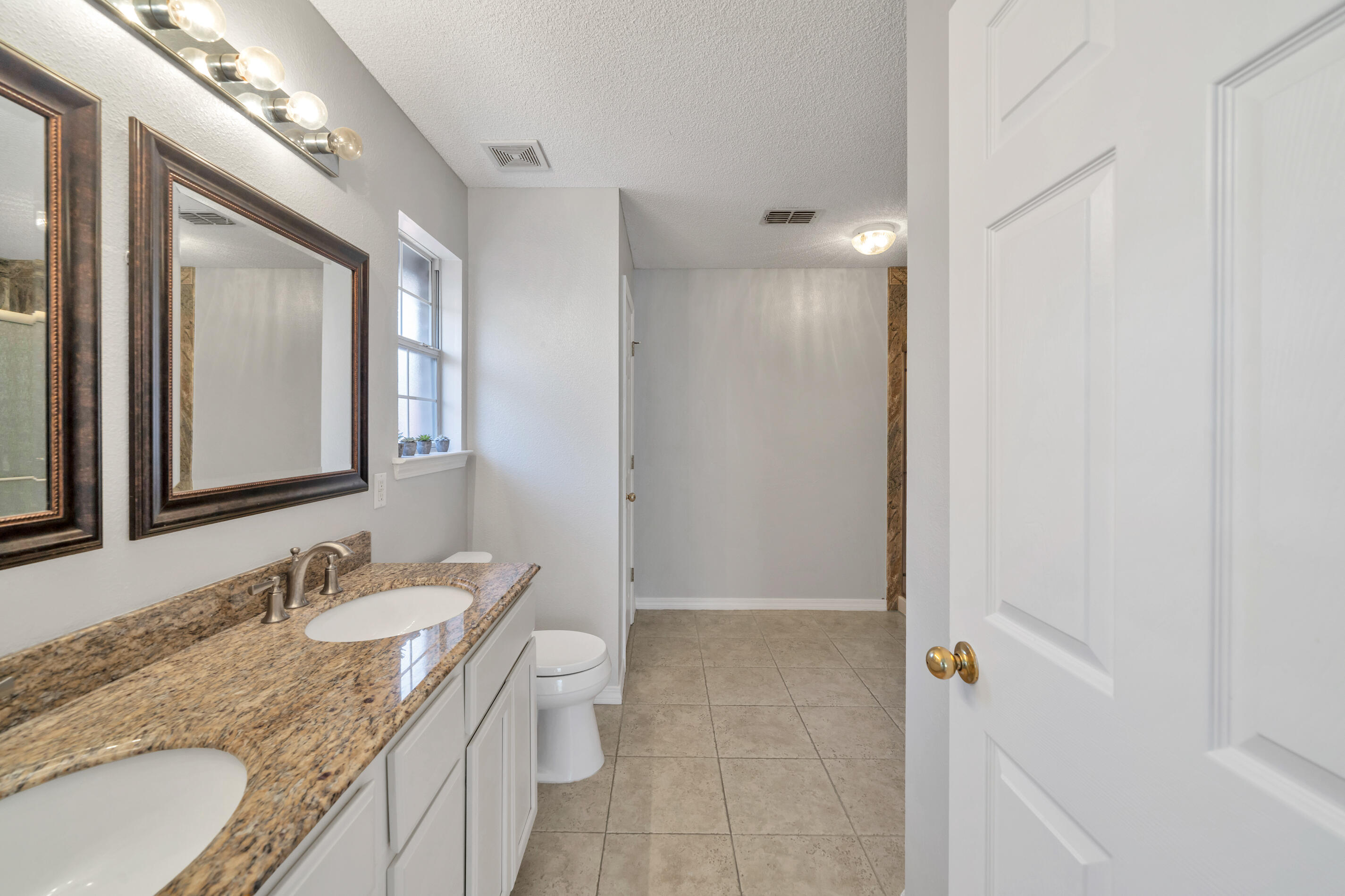 PARKER'S LANDING - Residential