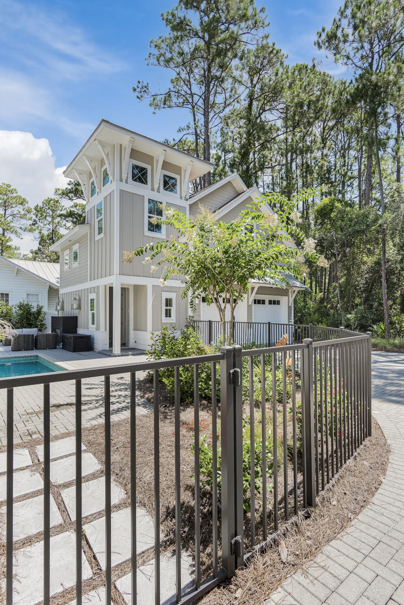 GRAYTON BEACH - Residential