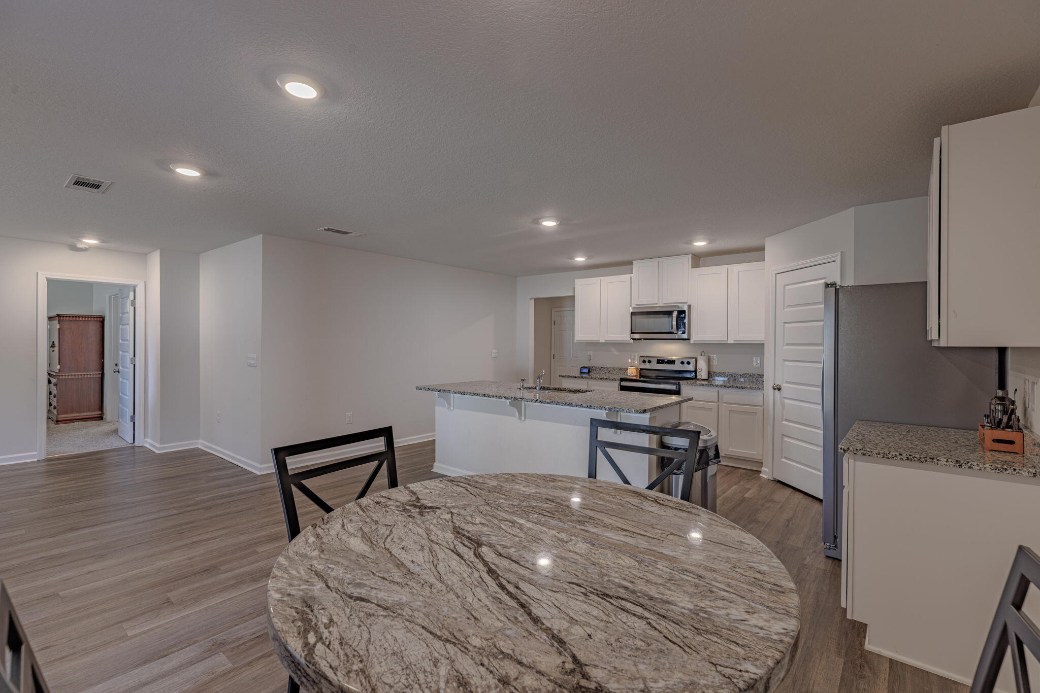 PLANTATION WOODS - Residential