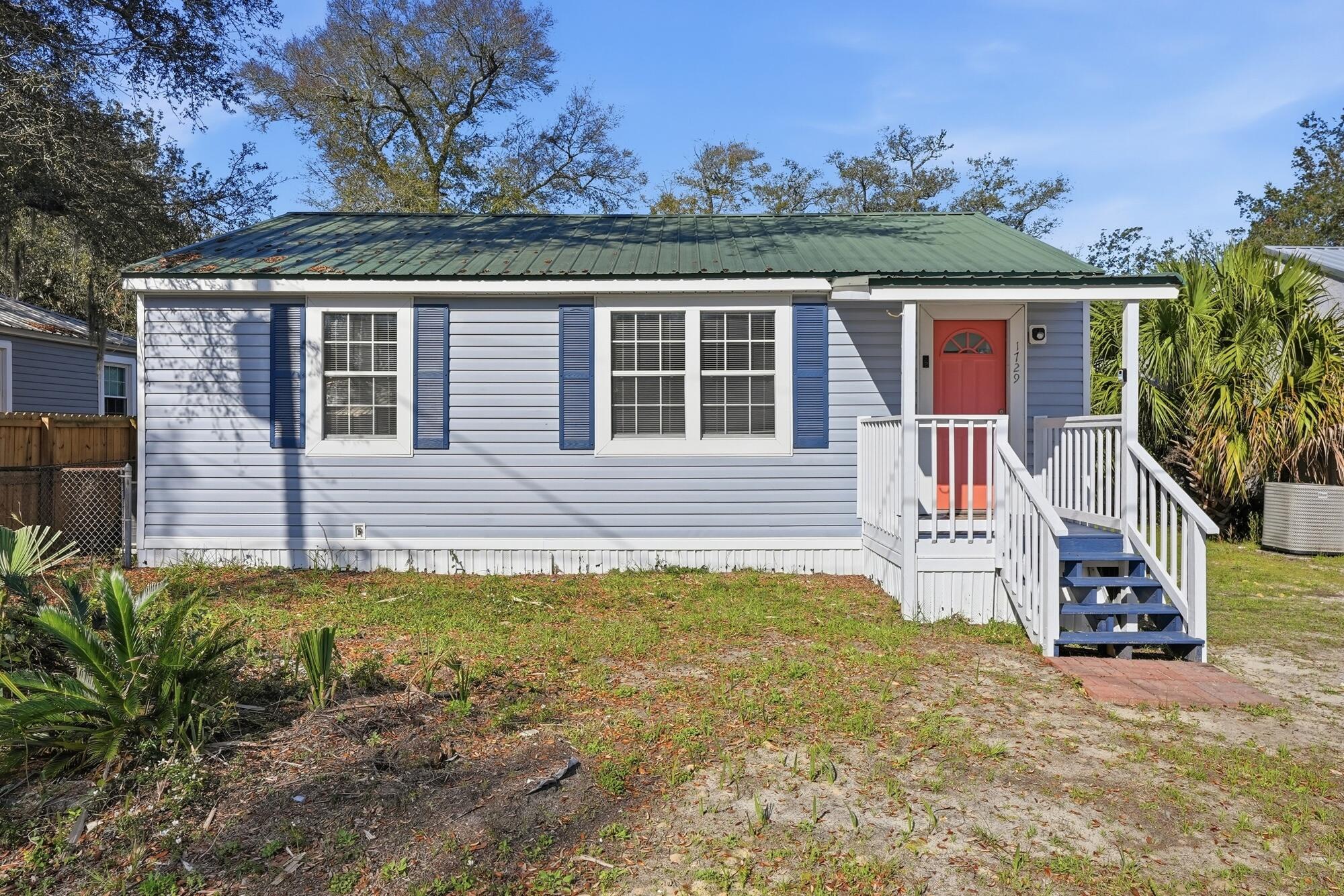 BAYVIEW HEIGHTS - Residential