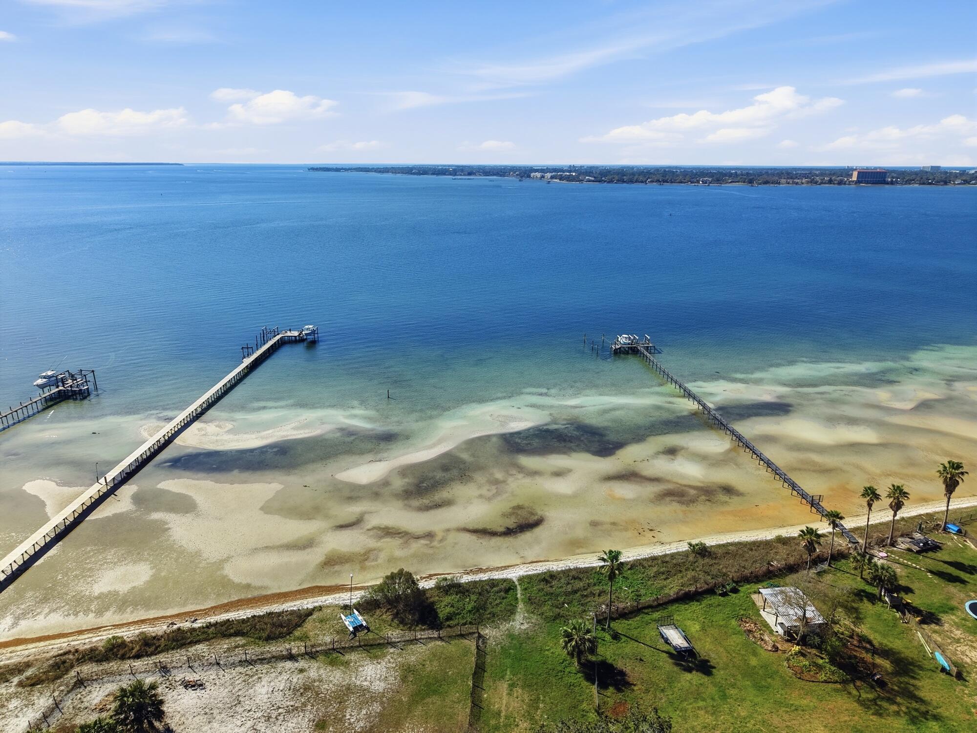 BAYVIEW HEIGHTS - Residential