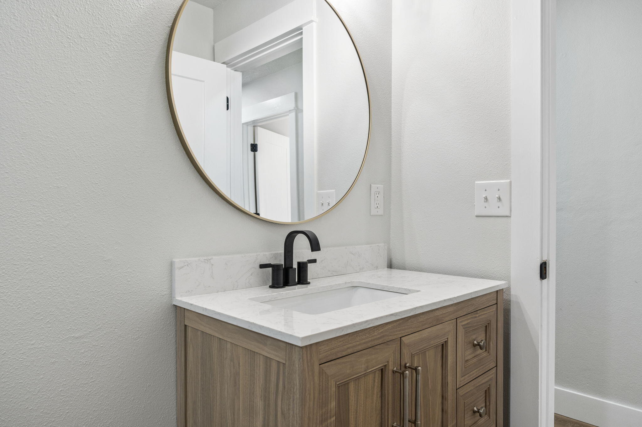 VESTA HEIGHTS 4TH ADDN - Residential