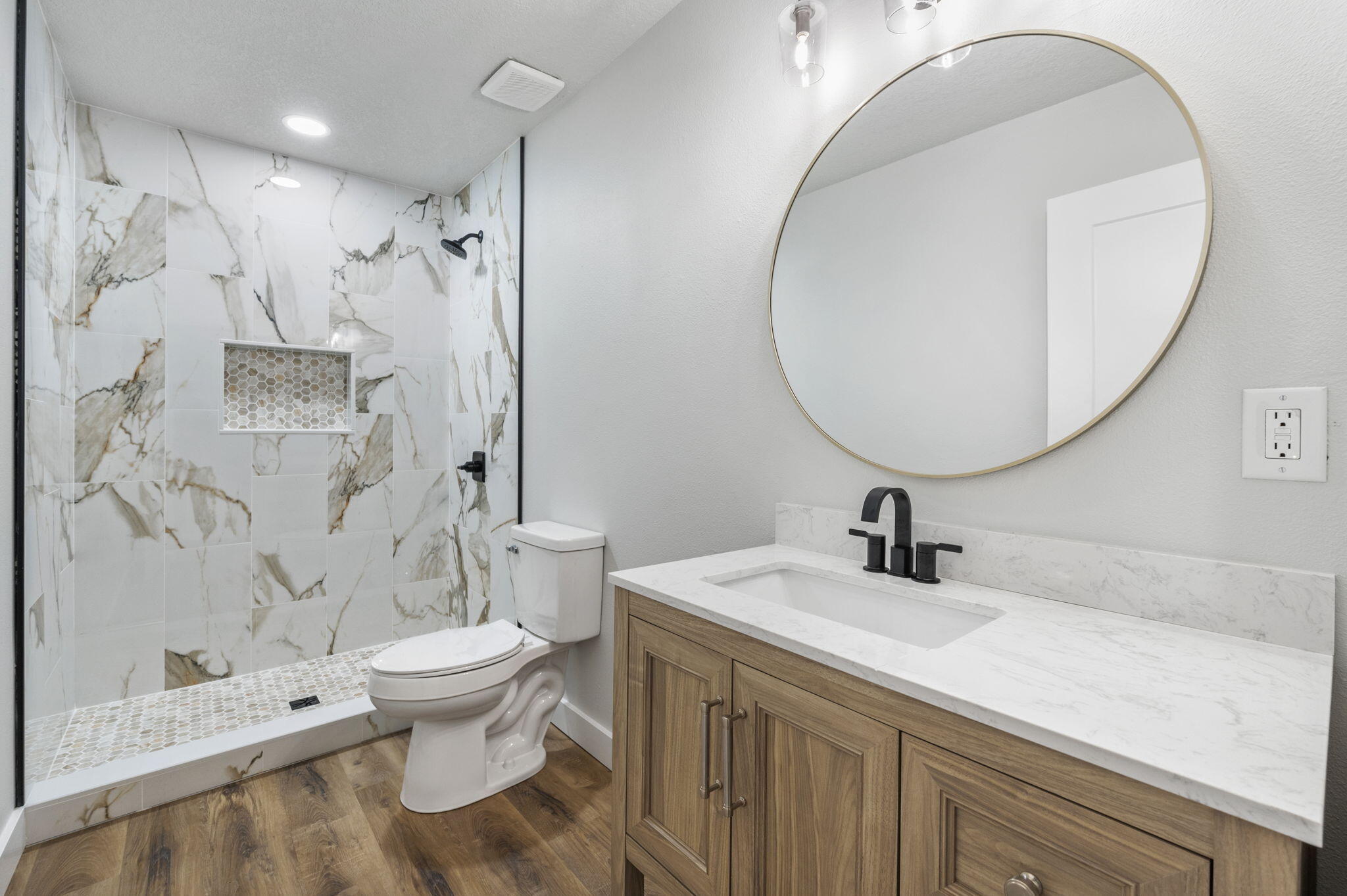 VESTA HEIGHTS 4TH ADDN - Residential