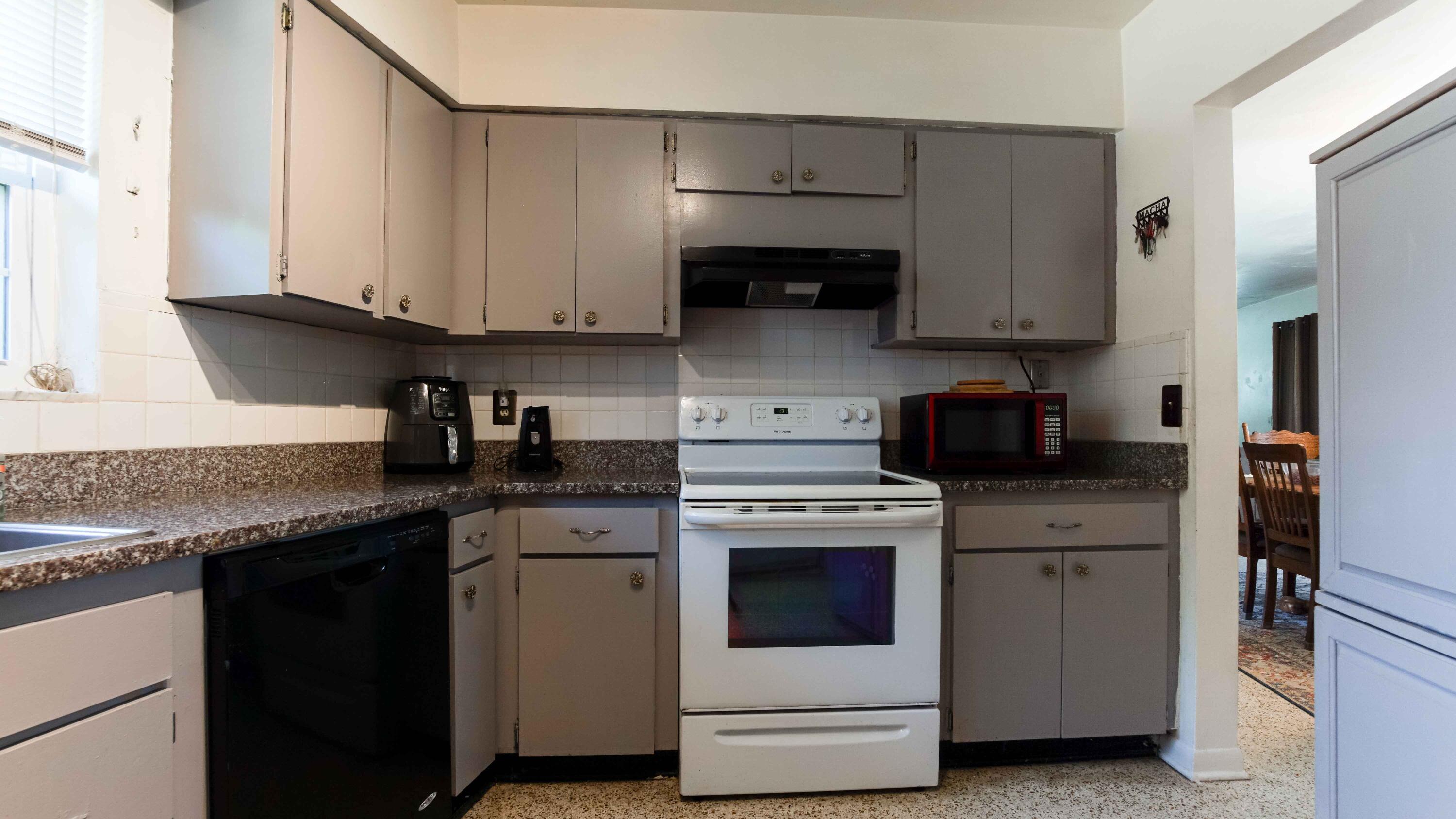 SUNNY HILLS SD - Residential