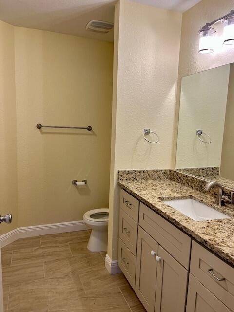CRESCENT SHORES COM - Residential Lease