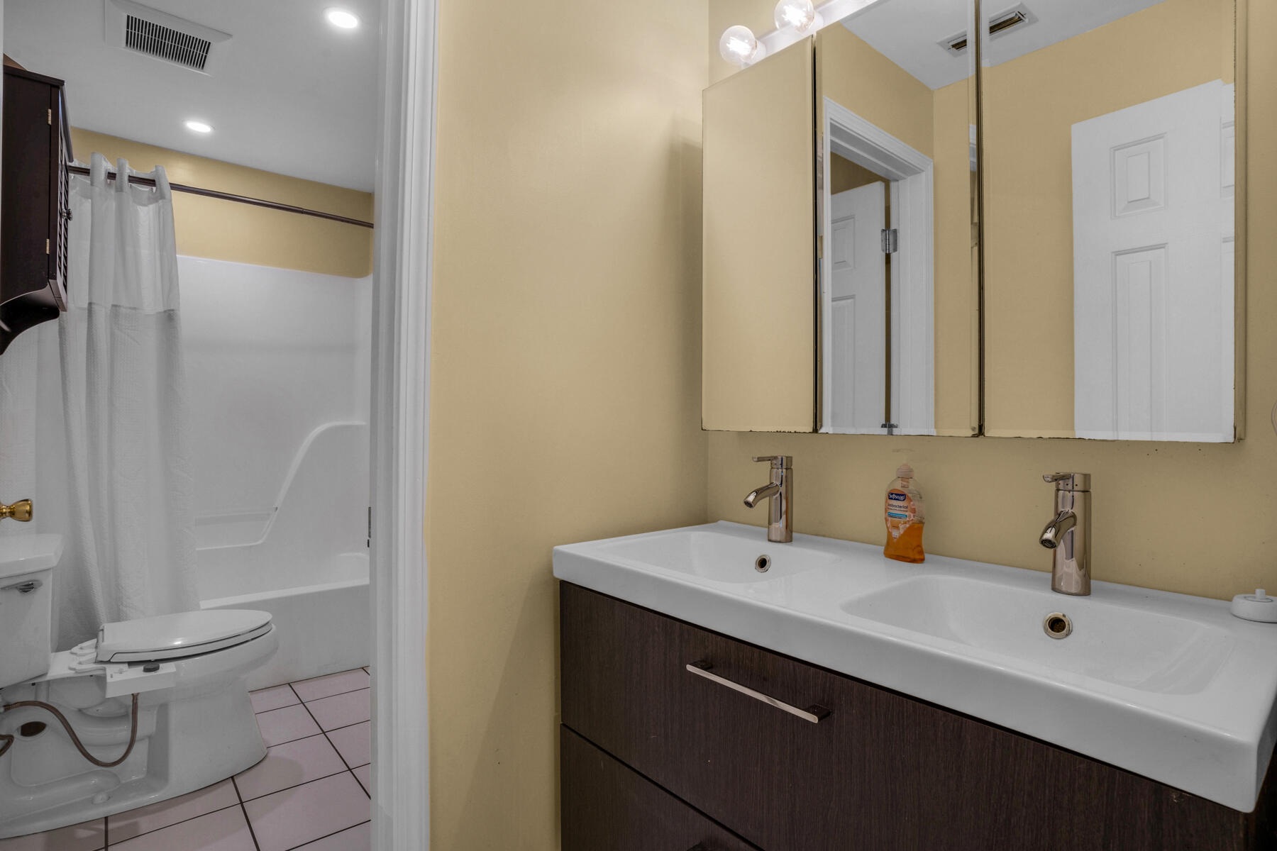 DESTIN SANDS CONDO - Residential