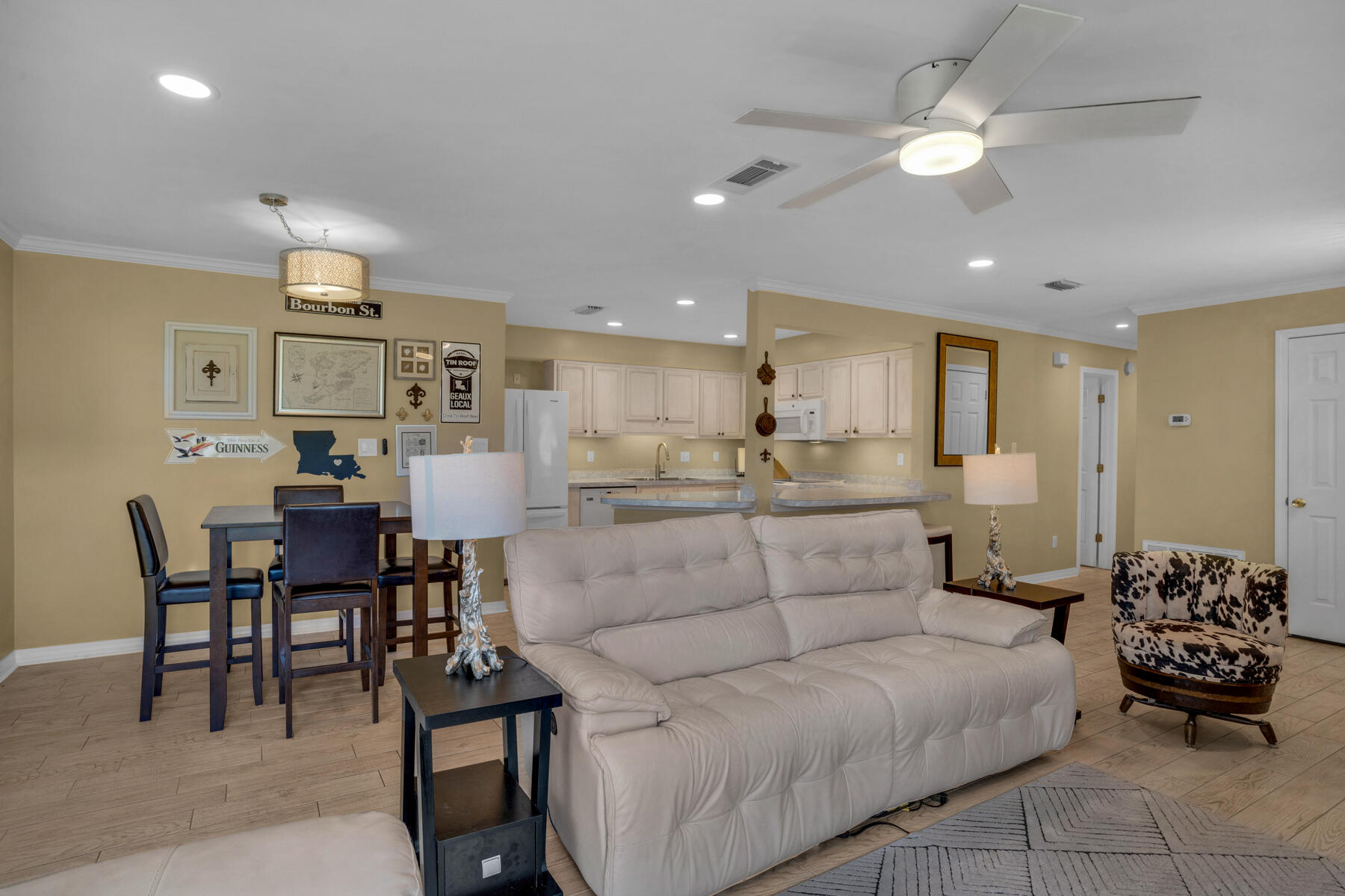 DESTIN SANDS CONDO - Residential