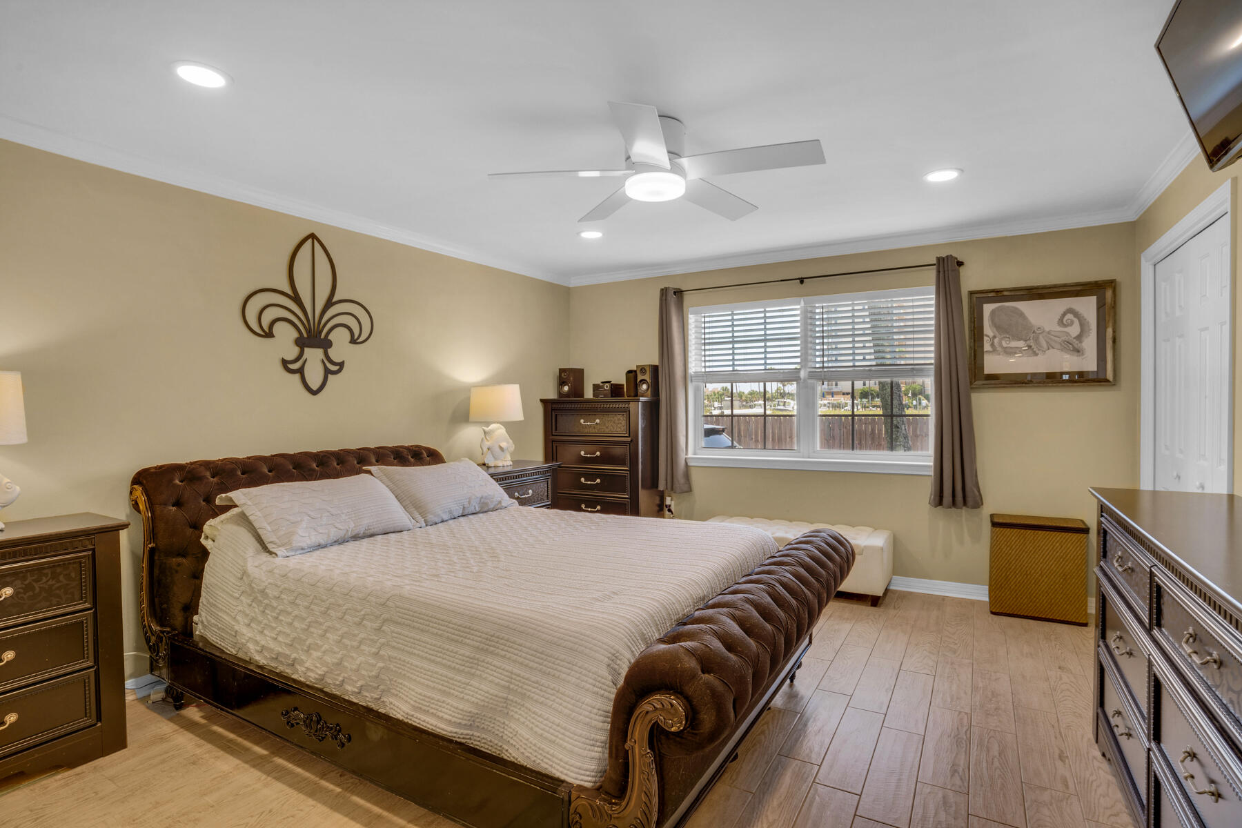 DESTIN SANDS CONDO - Residential