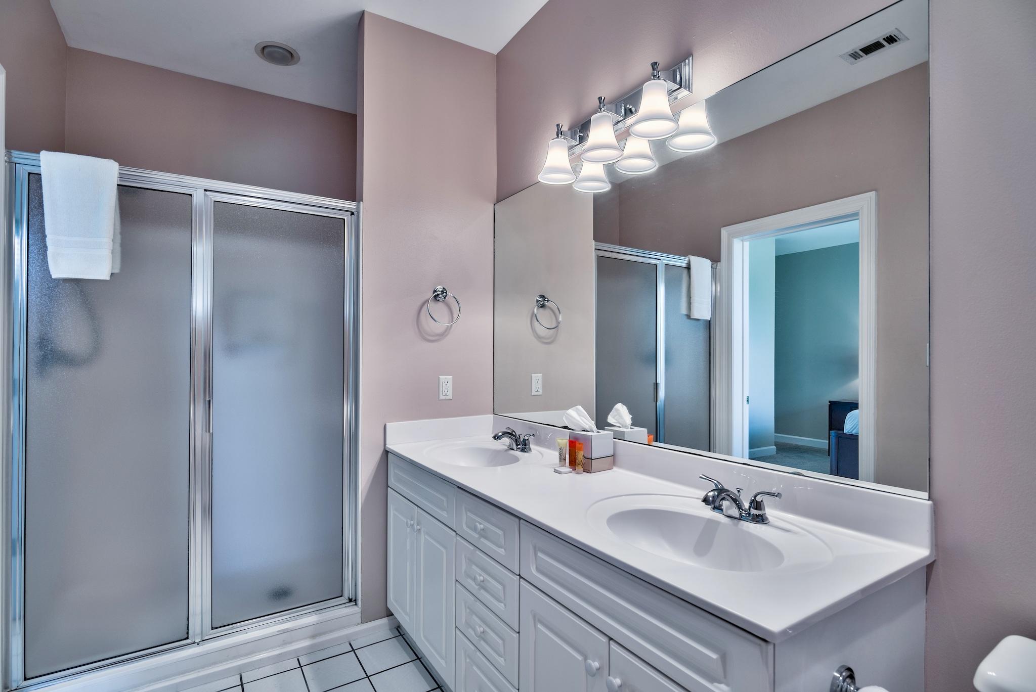 TURNBERRY VILLAS CONDO - Residential