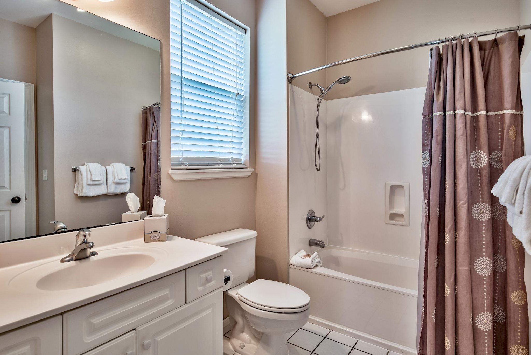 TURNBERRY VILLAS CONDO - Residential