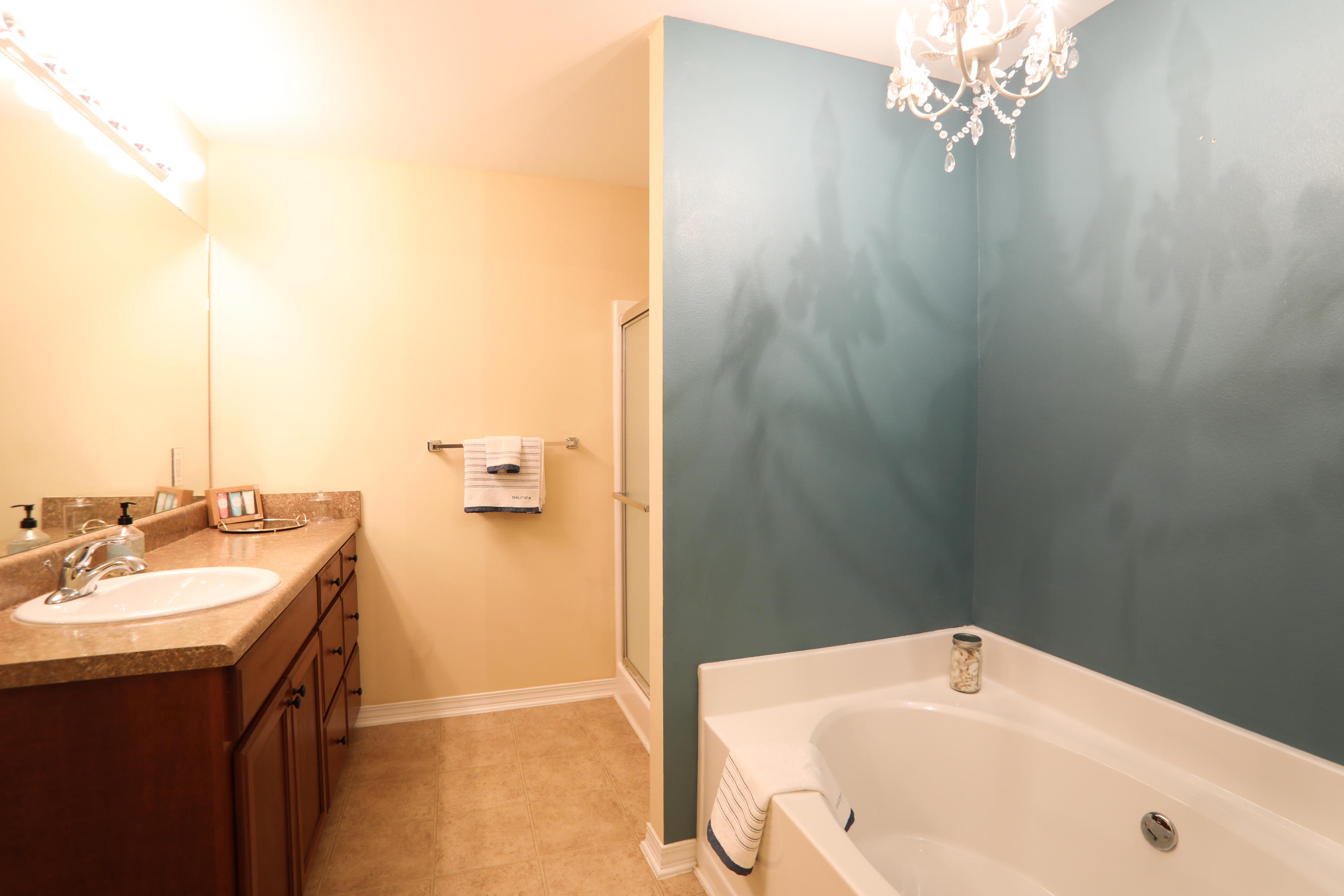 COVINGTON WOODS - Residential