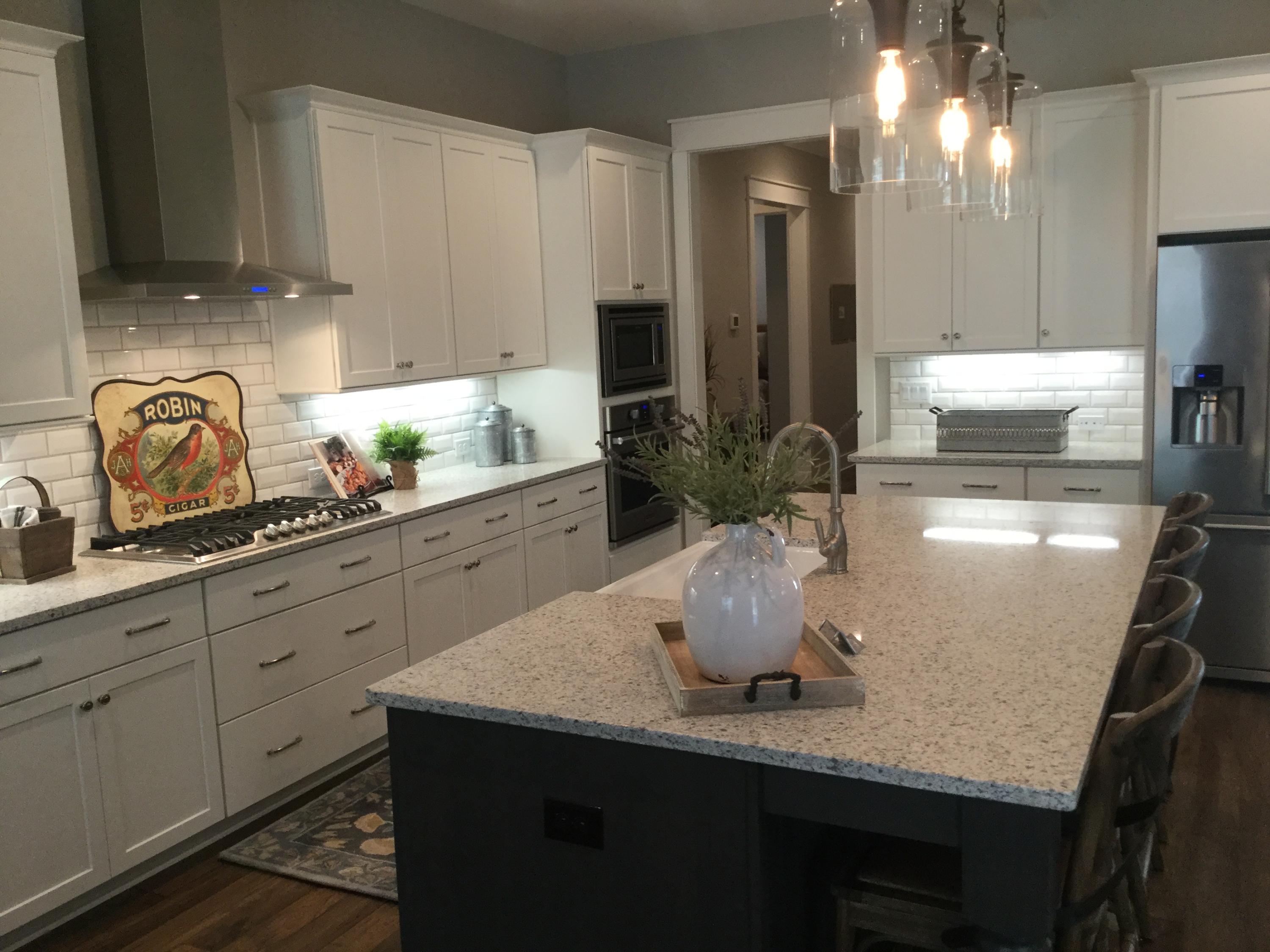 WATER'S EDGE - Residential