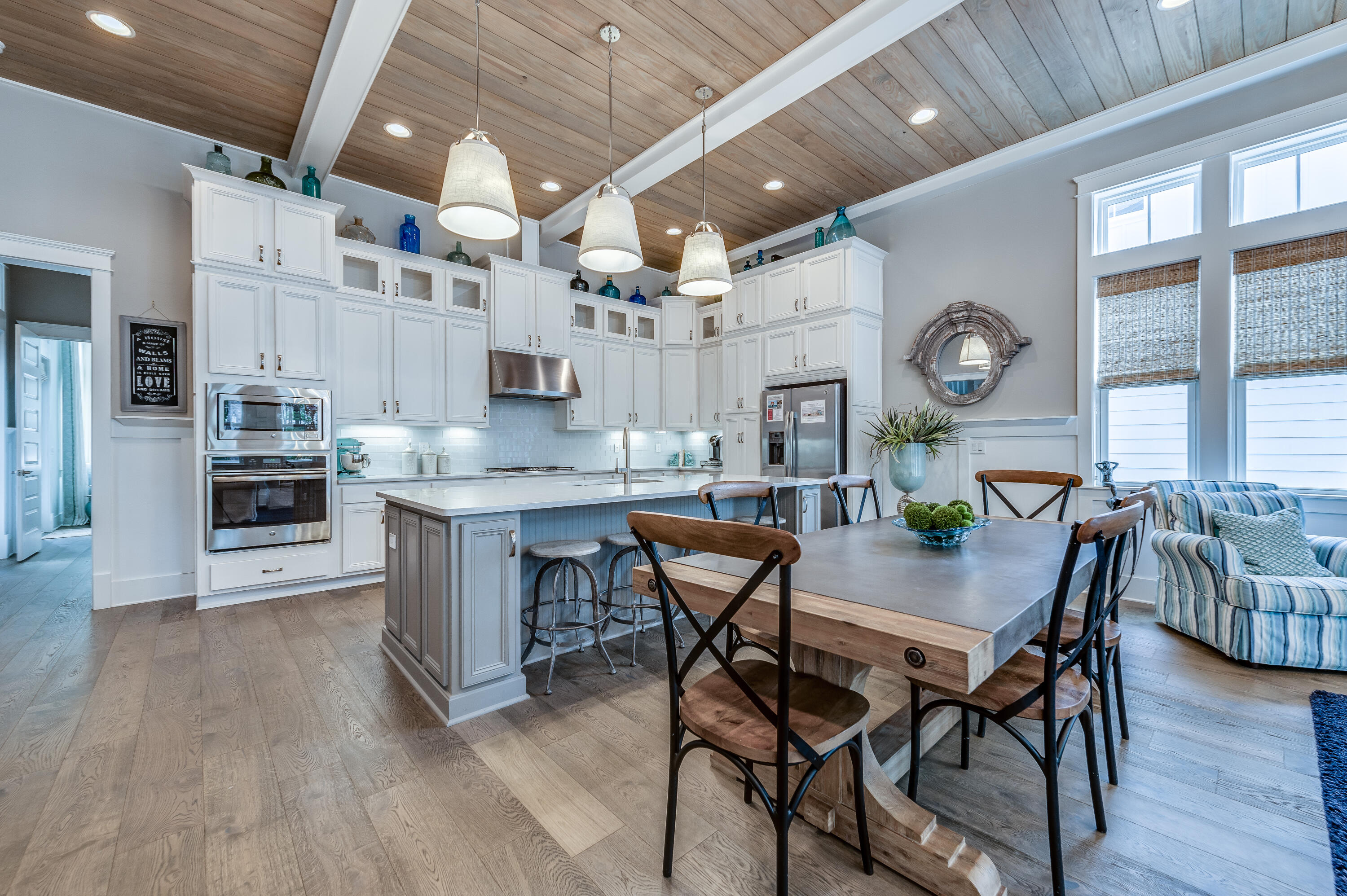 HIGHLAND PARKS - Residential