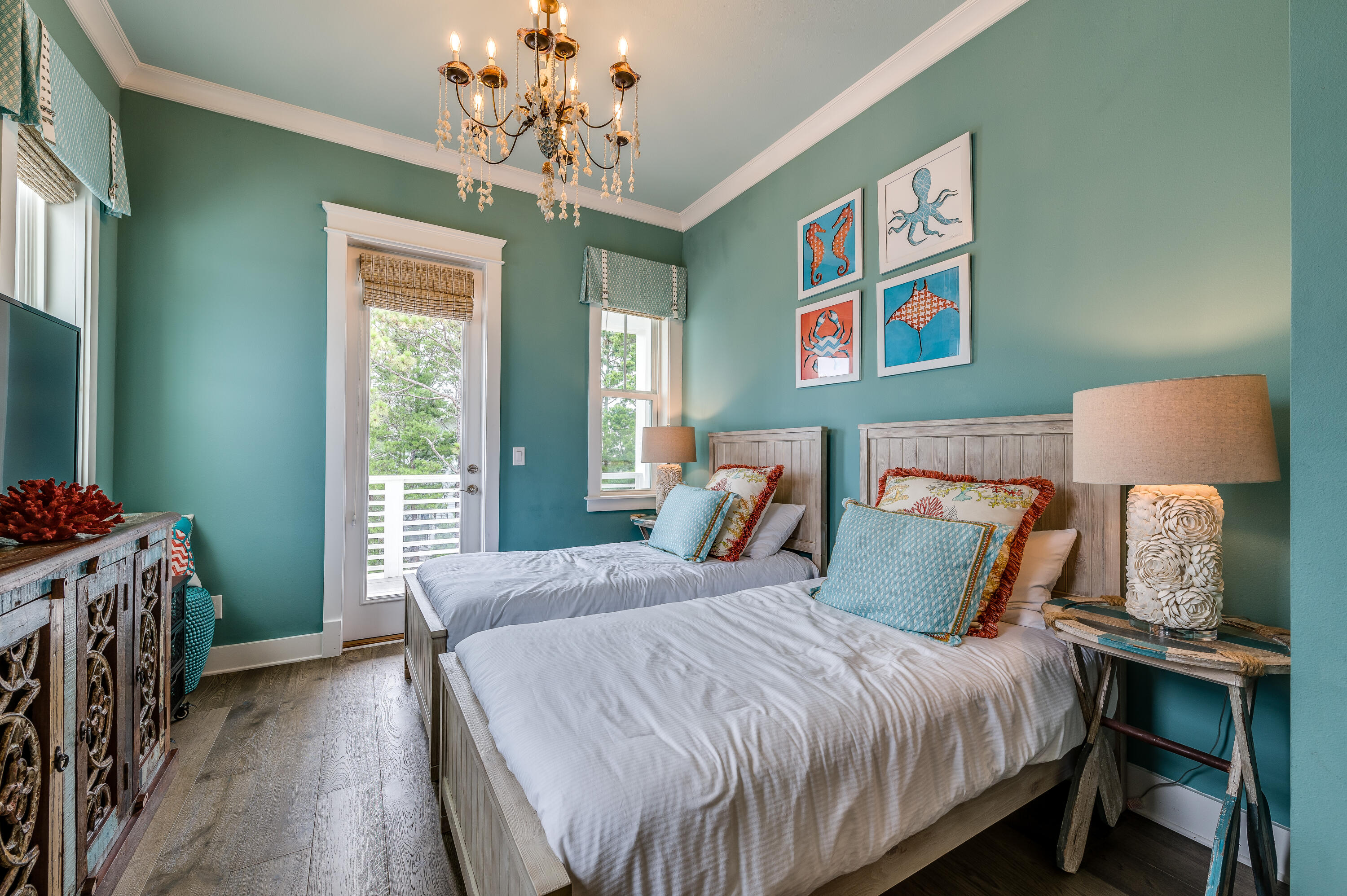 HIGHLAND PARKS - Residential