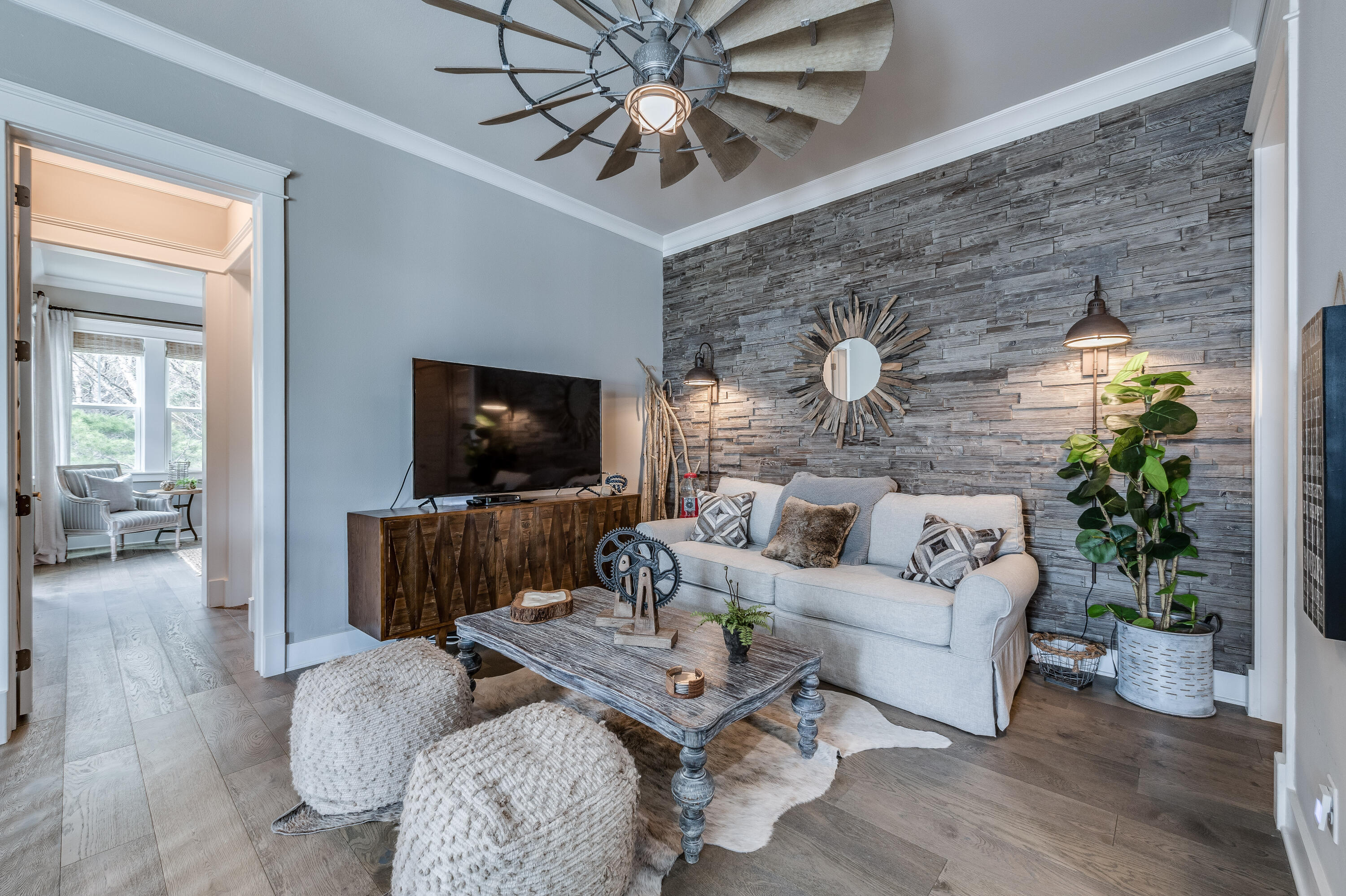 HIGHLAND PARKS - Residential