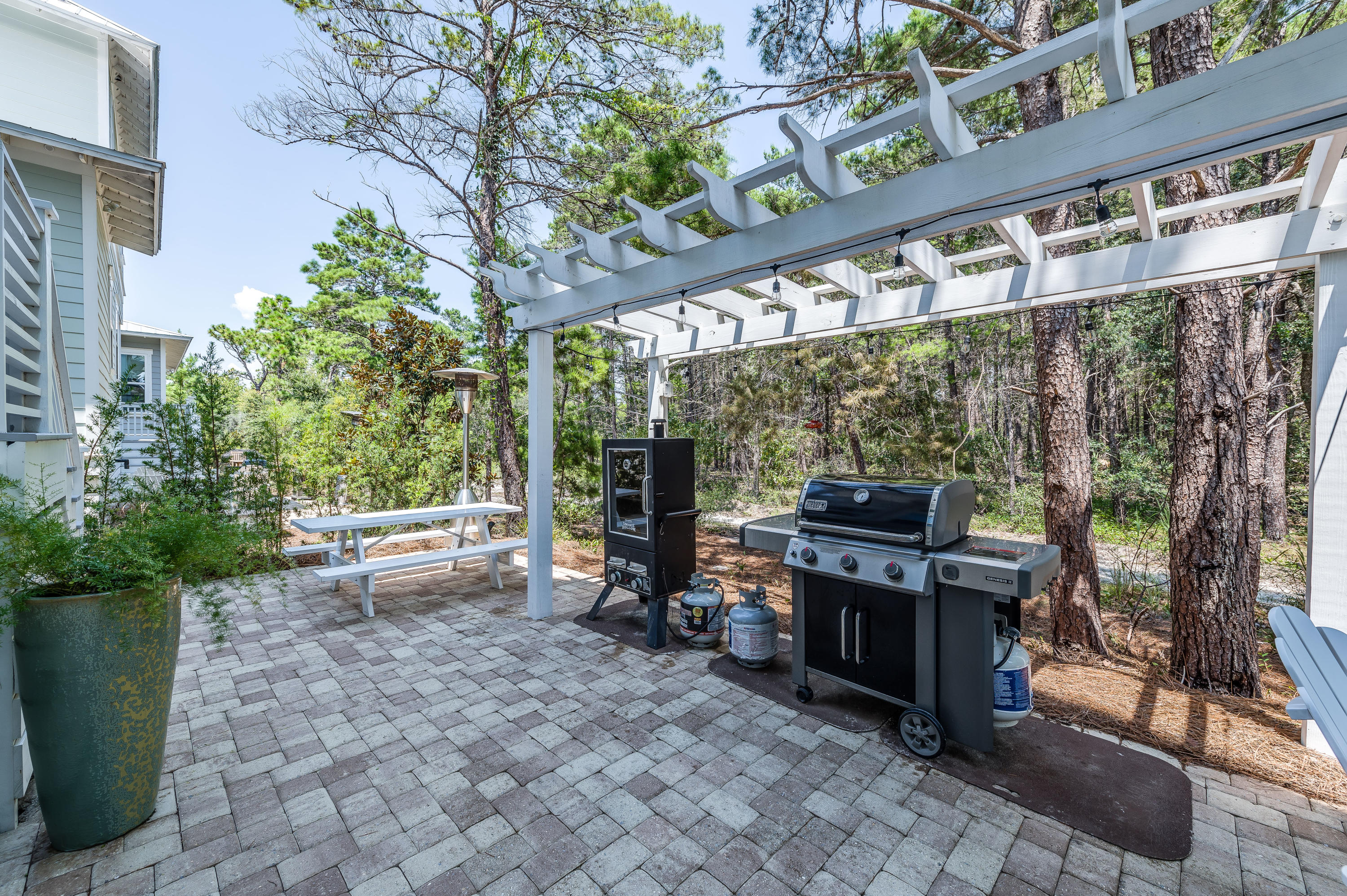 HIGHLAND PARKS - Residential