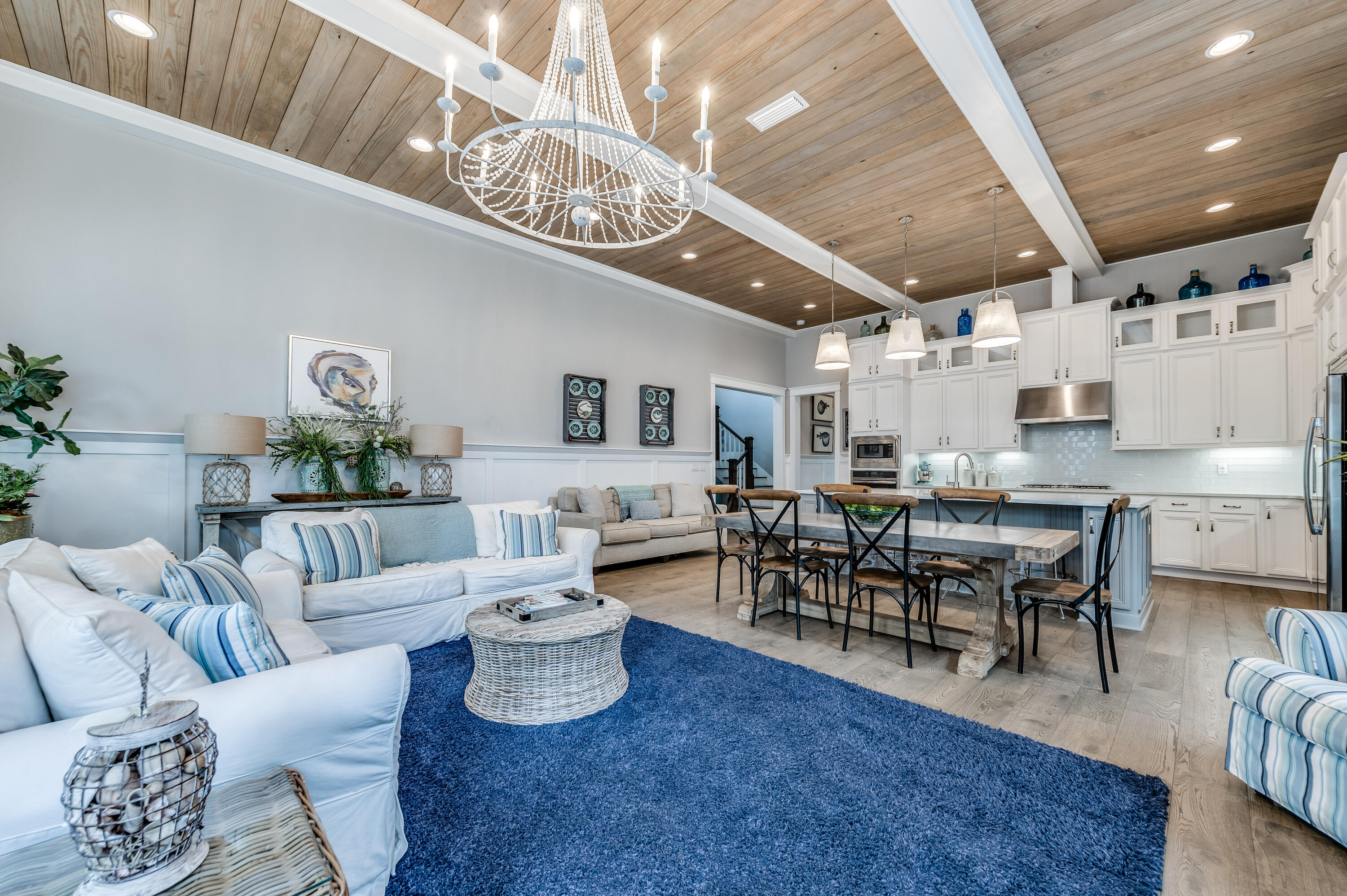 HIGHLAND PARKS - Residential