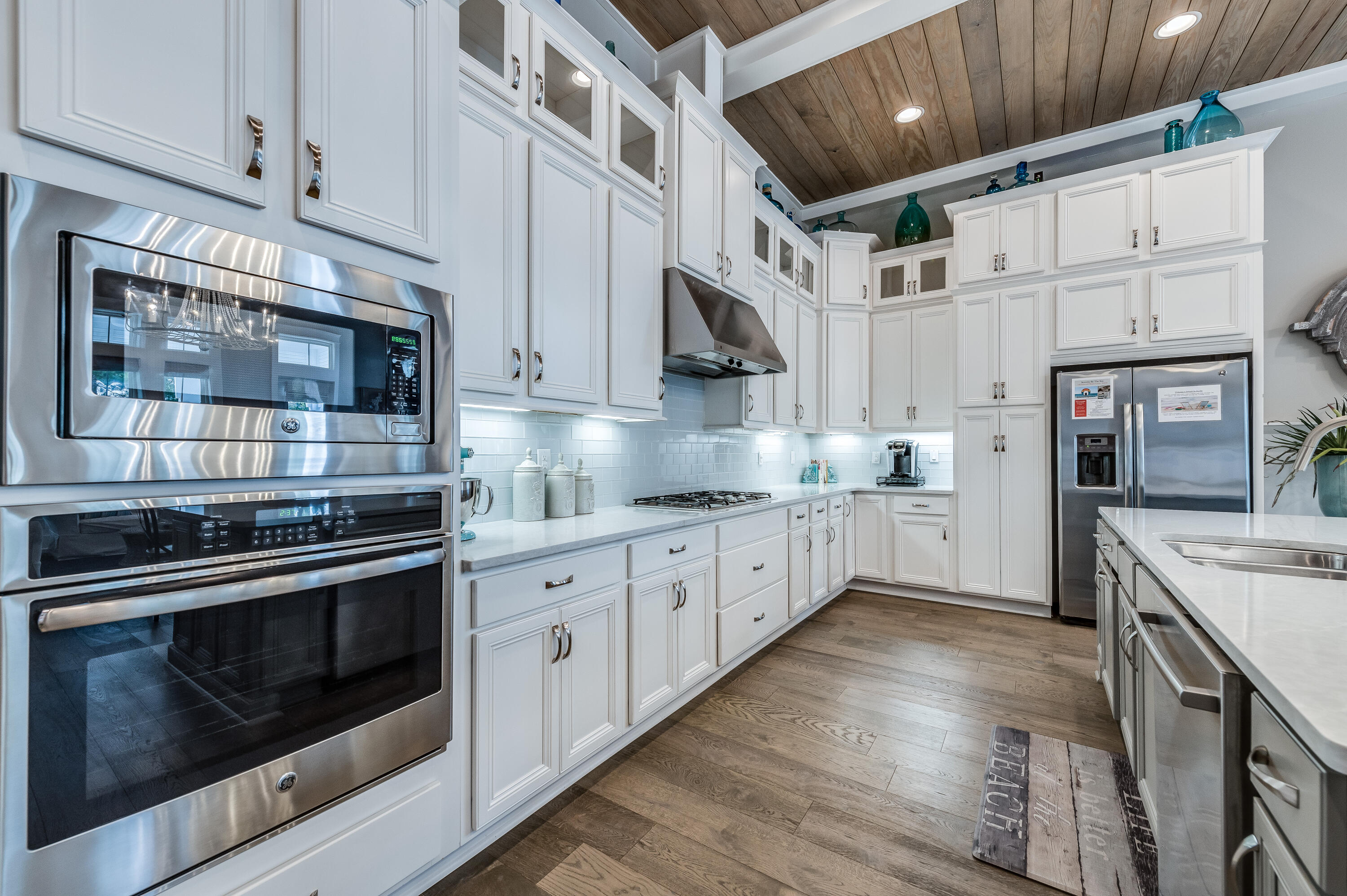 HIGHLAND PARKS - Residential