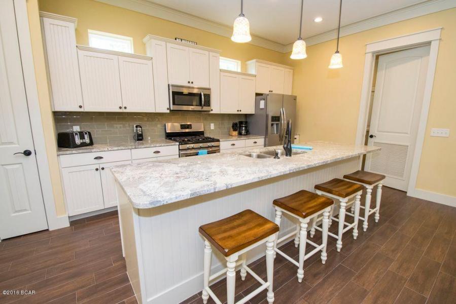 LA VALENCIA BEACH RESORT - Residential