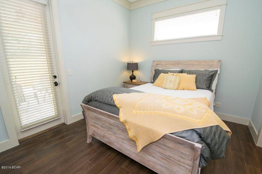 LA VALENCIA BEACH RESORT - Residential