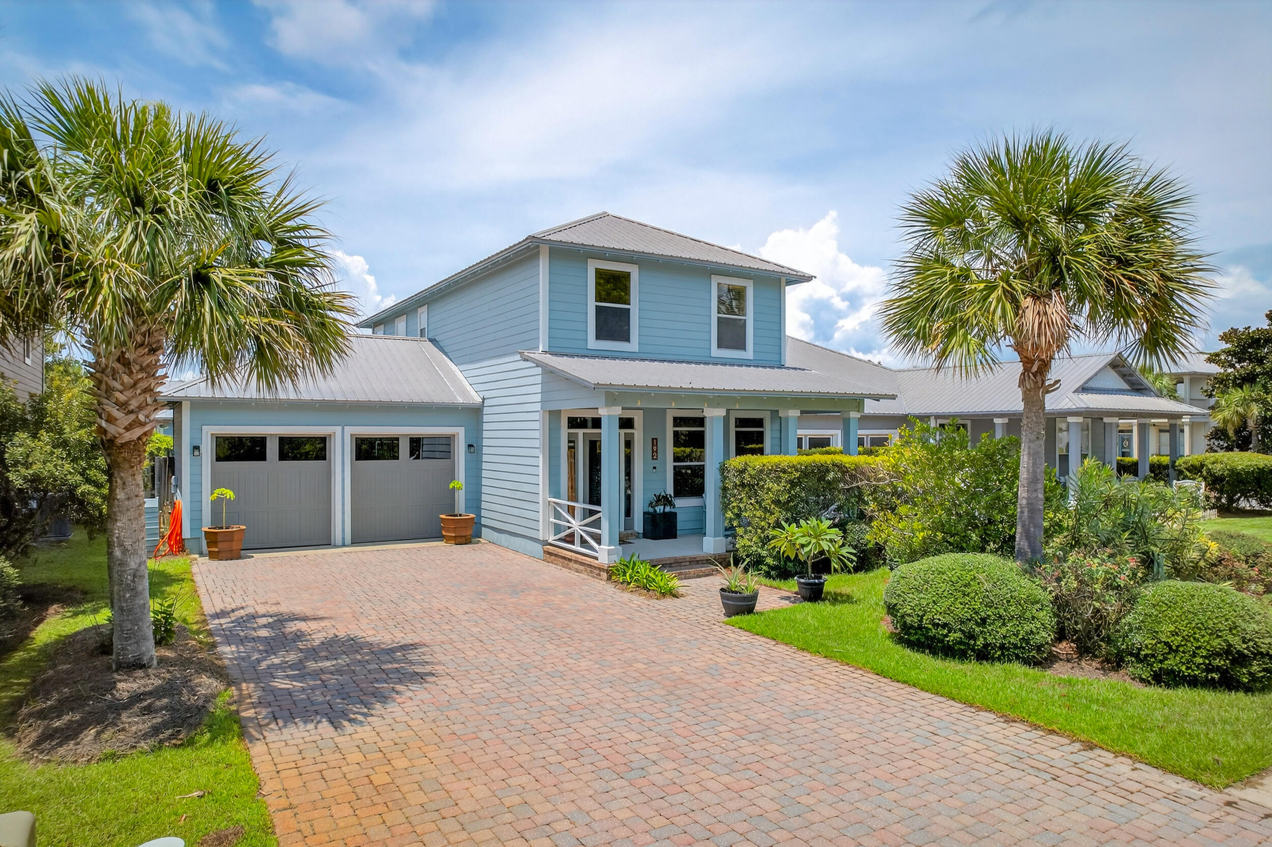 EAGLE BAY - Residential